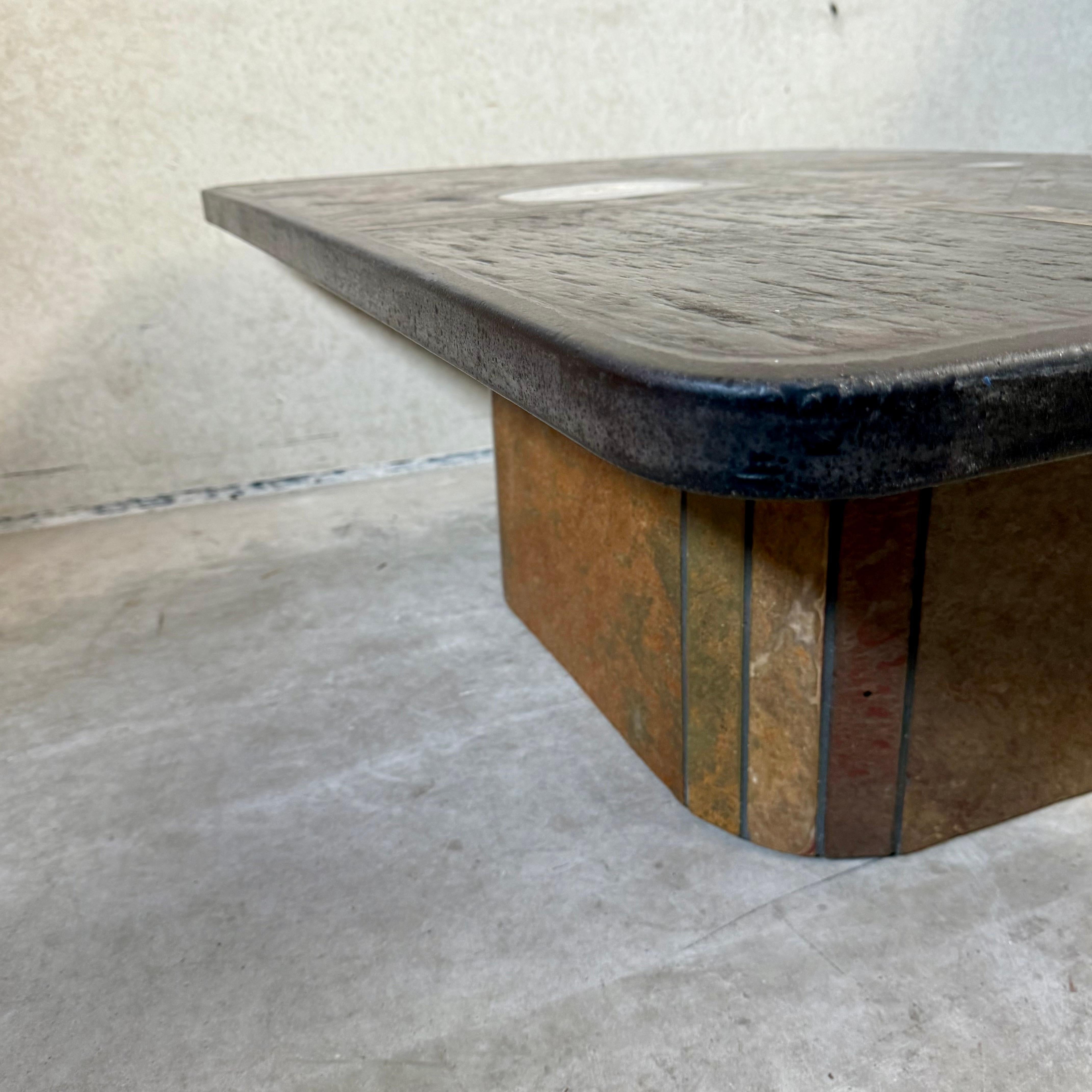 Brutalist Rectangular Slate Stone Brass Coffee Table by Studio Stam For Sale 6