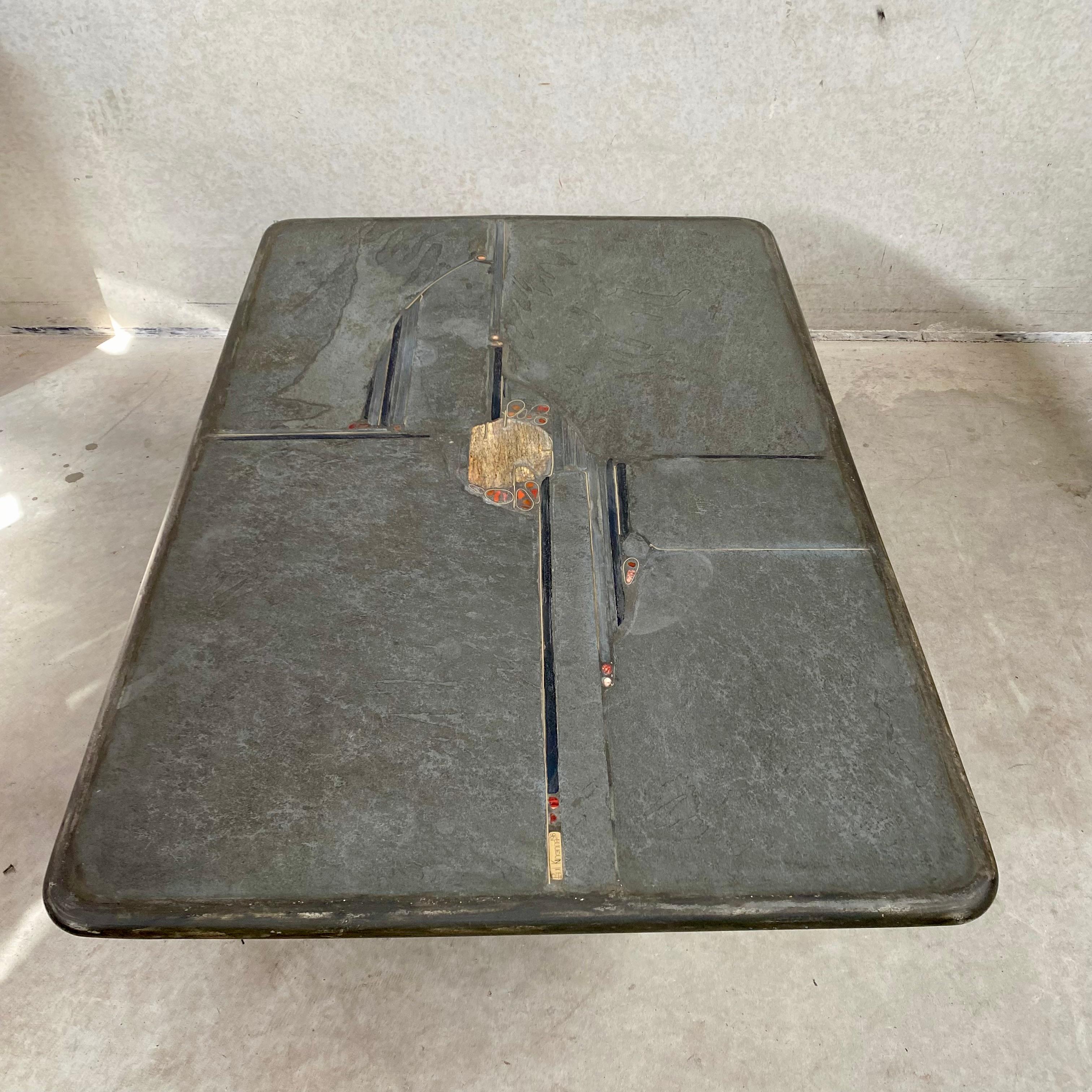 Table basse rectangulaire brutaliste en ardoise du sculpteur Paul Kingma 1996 en vente 12