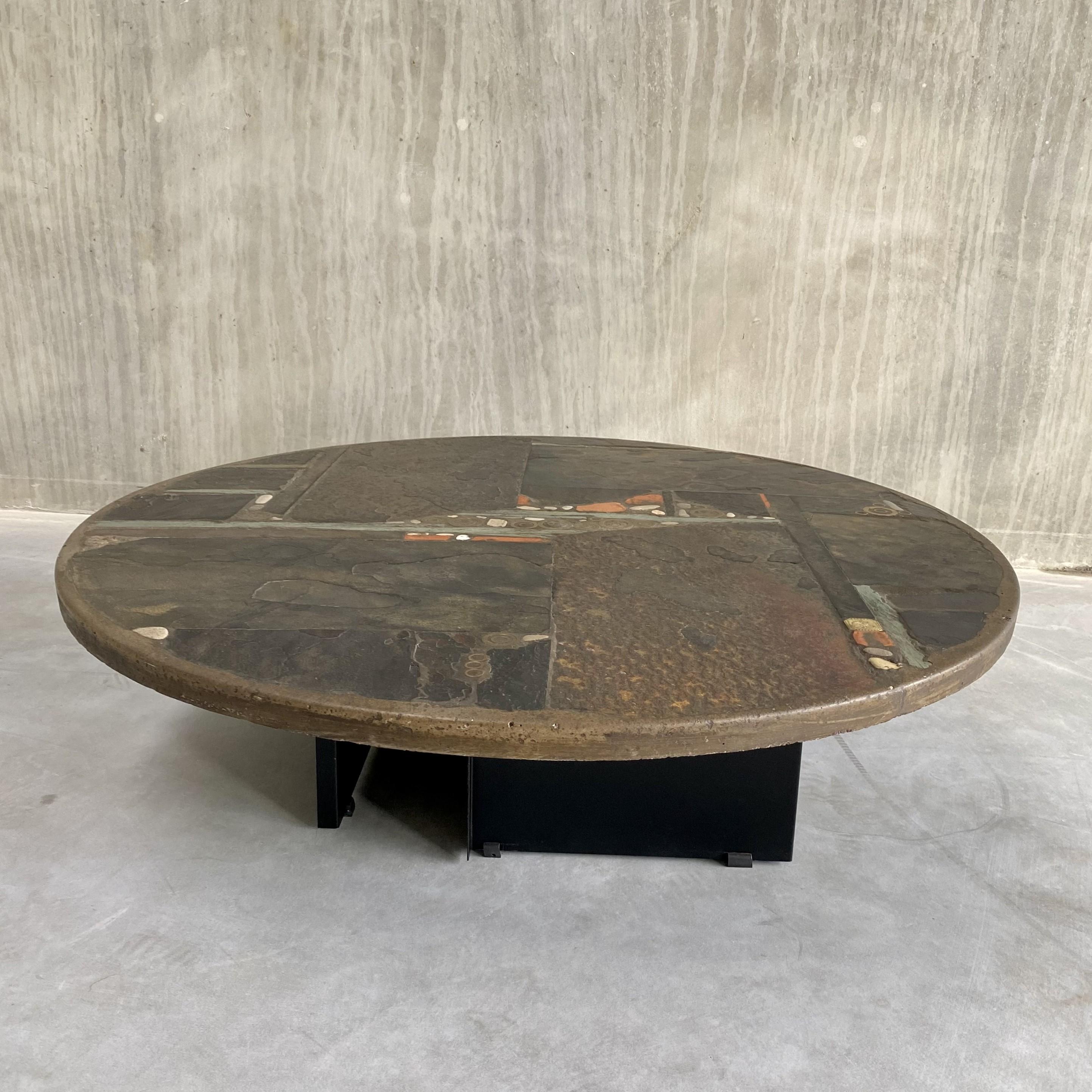 Brutalist Round Coffee Table by Sculptor Paul Kingma, Netherlands 1979 4
