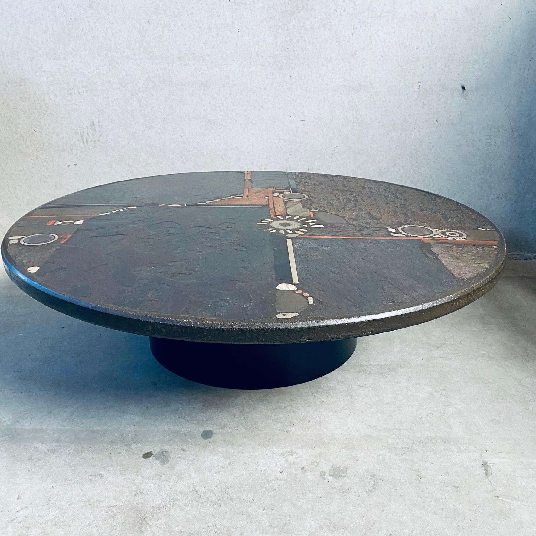 Brutalist Round Coffee Table by Sculptor Paul Kingma, Netherlands, 1984 For Sale 5
