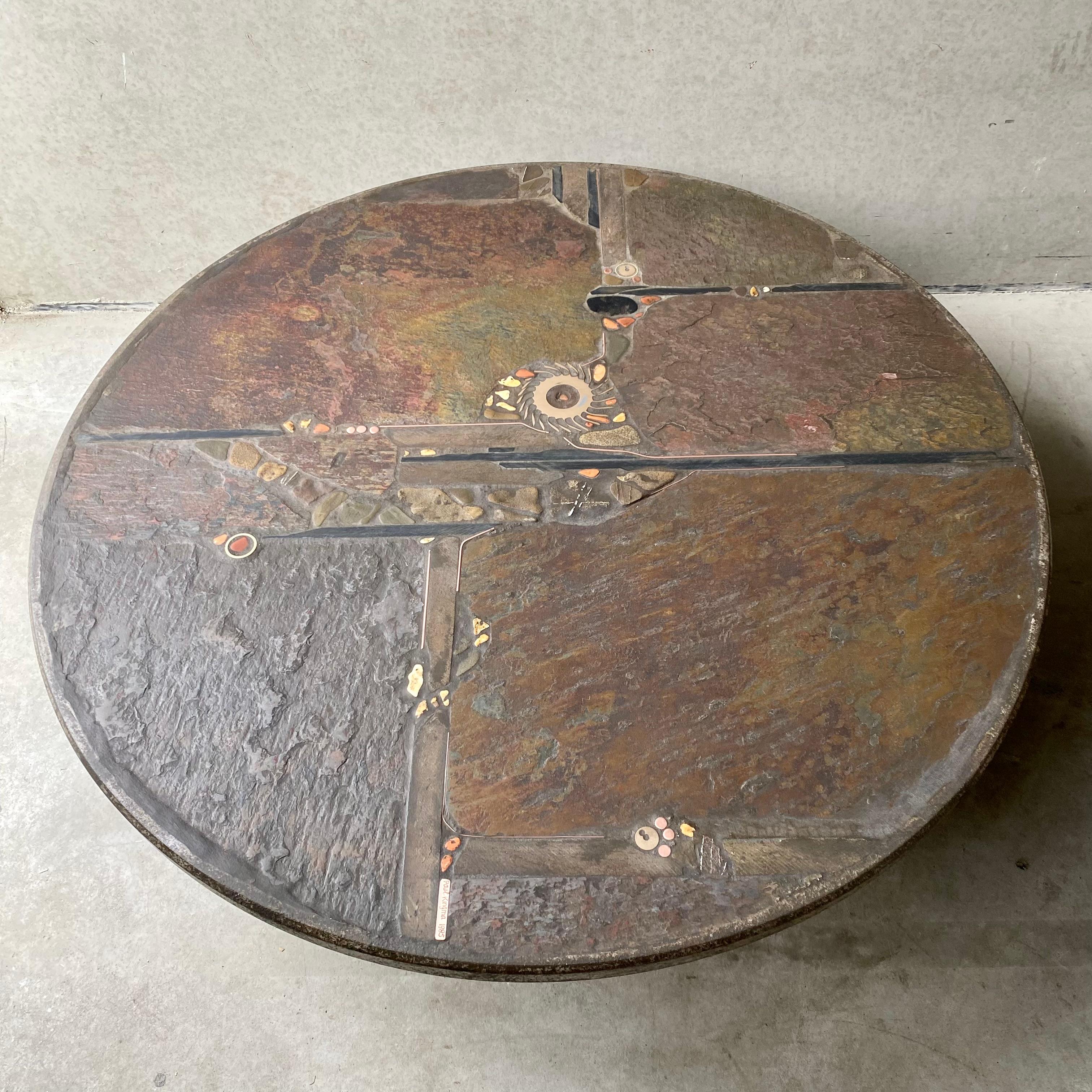 Table basse ronde en pierre d'art brutaliste du sculpteur Paul Kingma, Pays-Bas, 1985 en vente 2