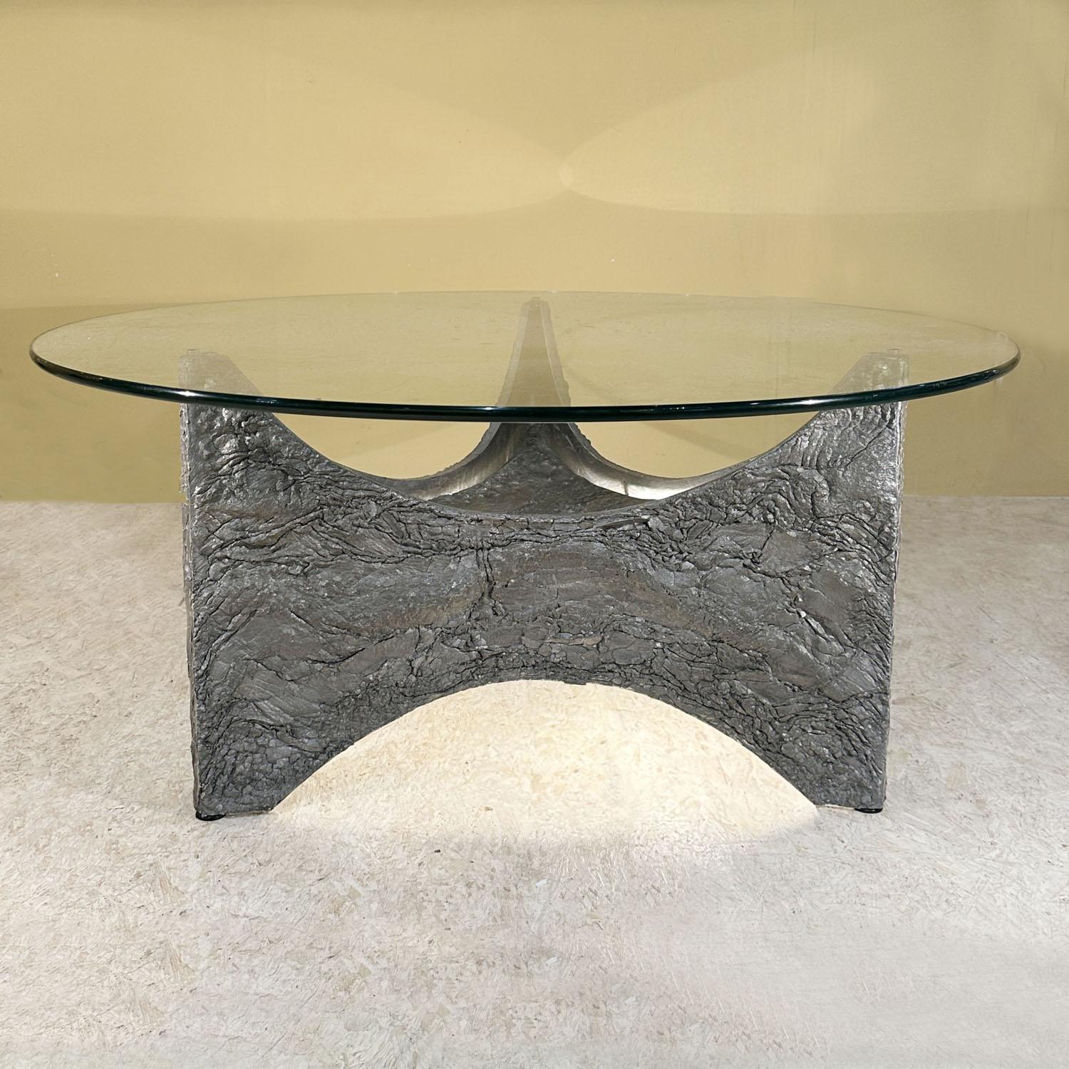 Brutalist Round Coffee Table Cast Aluminium and Glass Illuminated For Sale 4