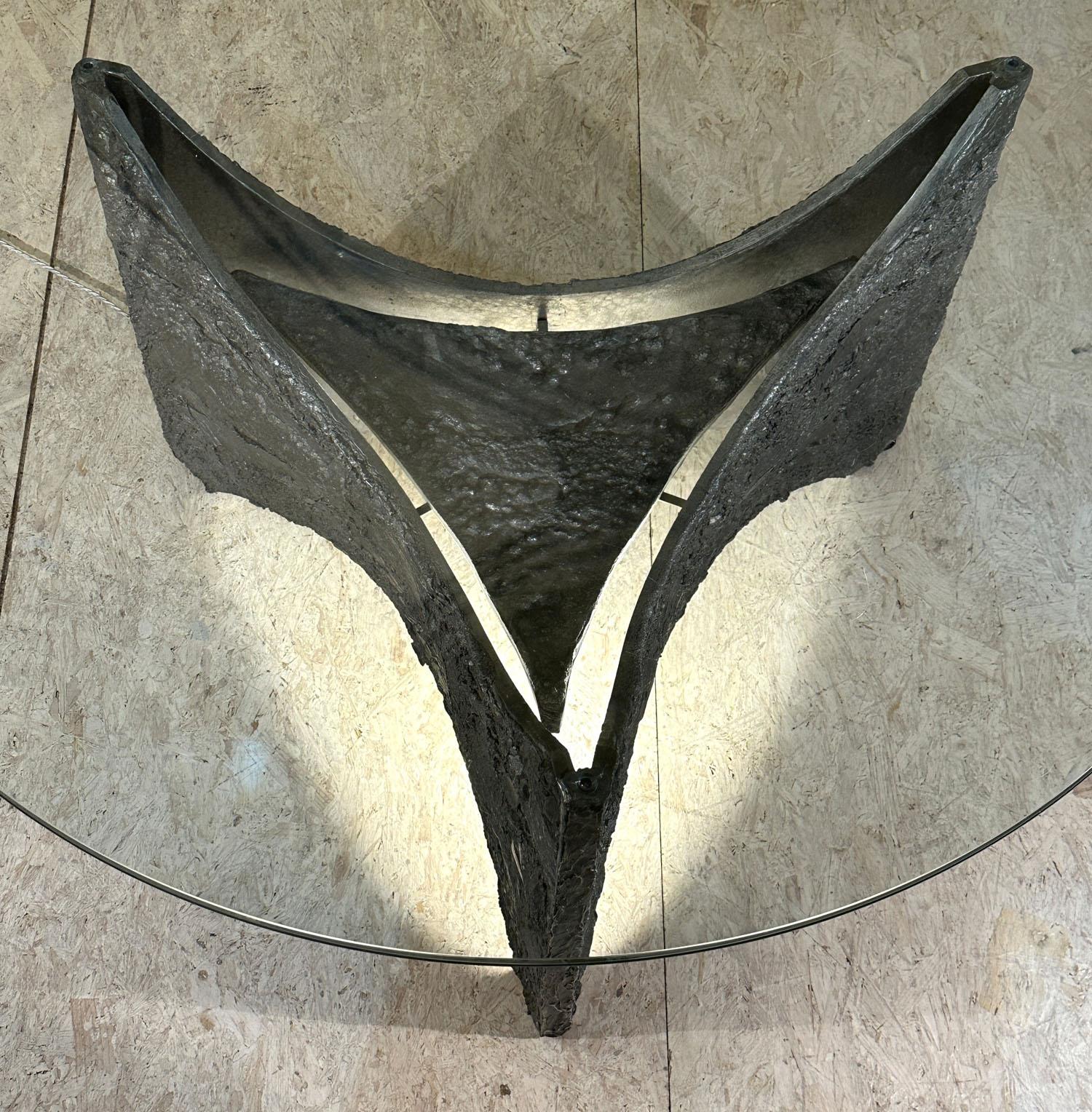 Brutalist Round Coffee Table Cast Aluminium and Glass Illuminated For Sale 6
