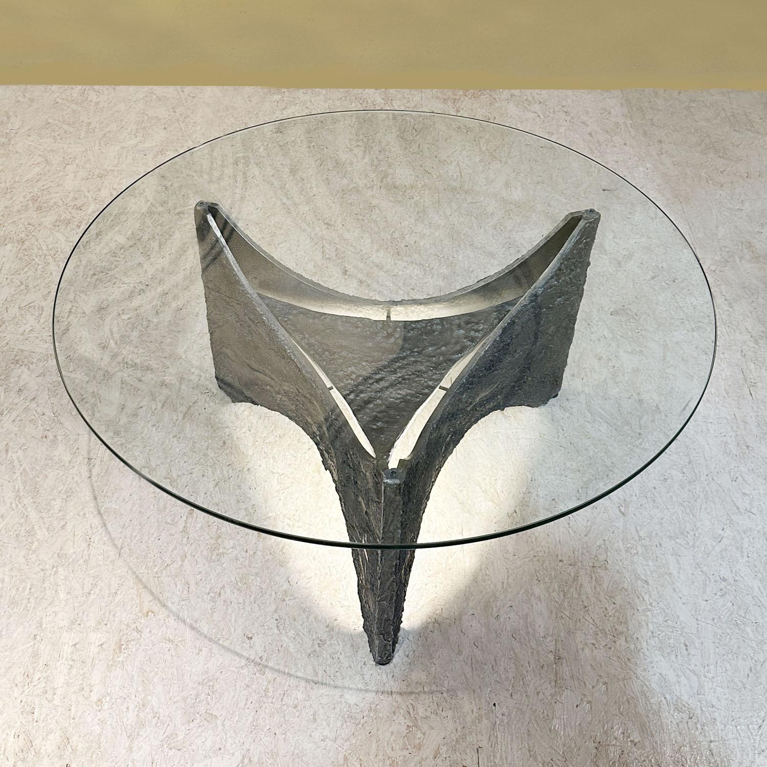 Brutalist Round Coffee Table Cast Aluminium and Glass Illuminated For Sale 8