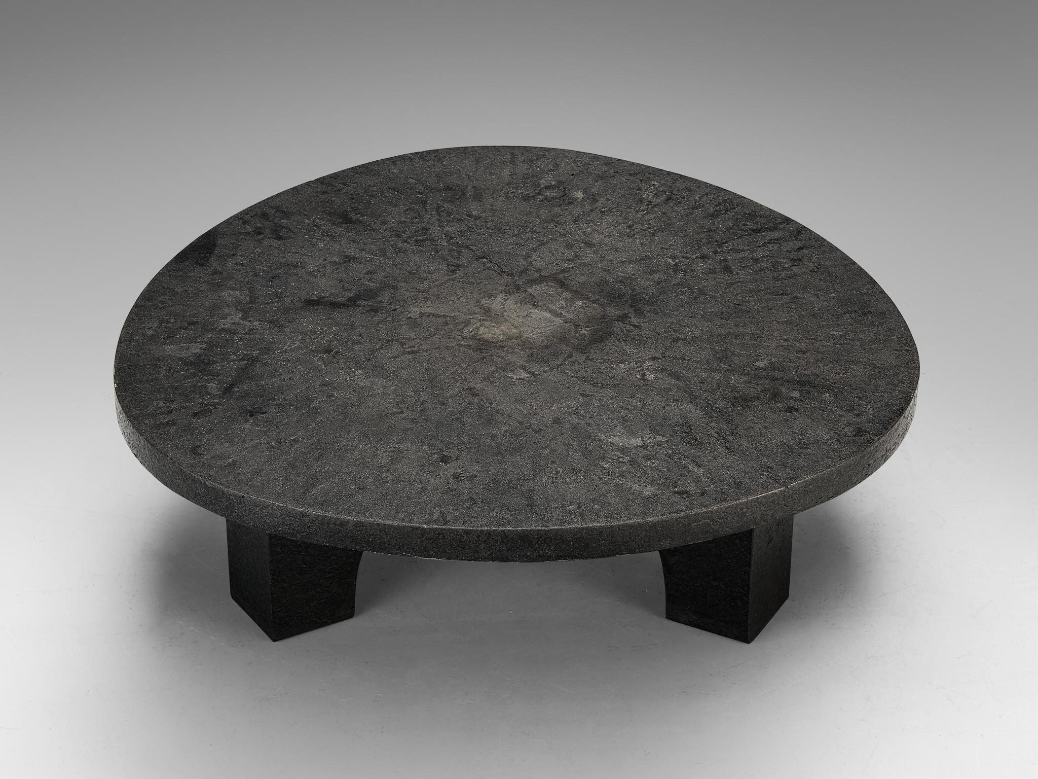 Late 20th Century Brutalist Round Coffee Table in Dark Grey Stone Look