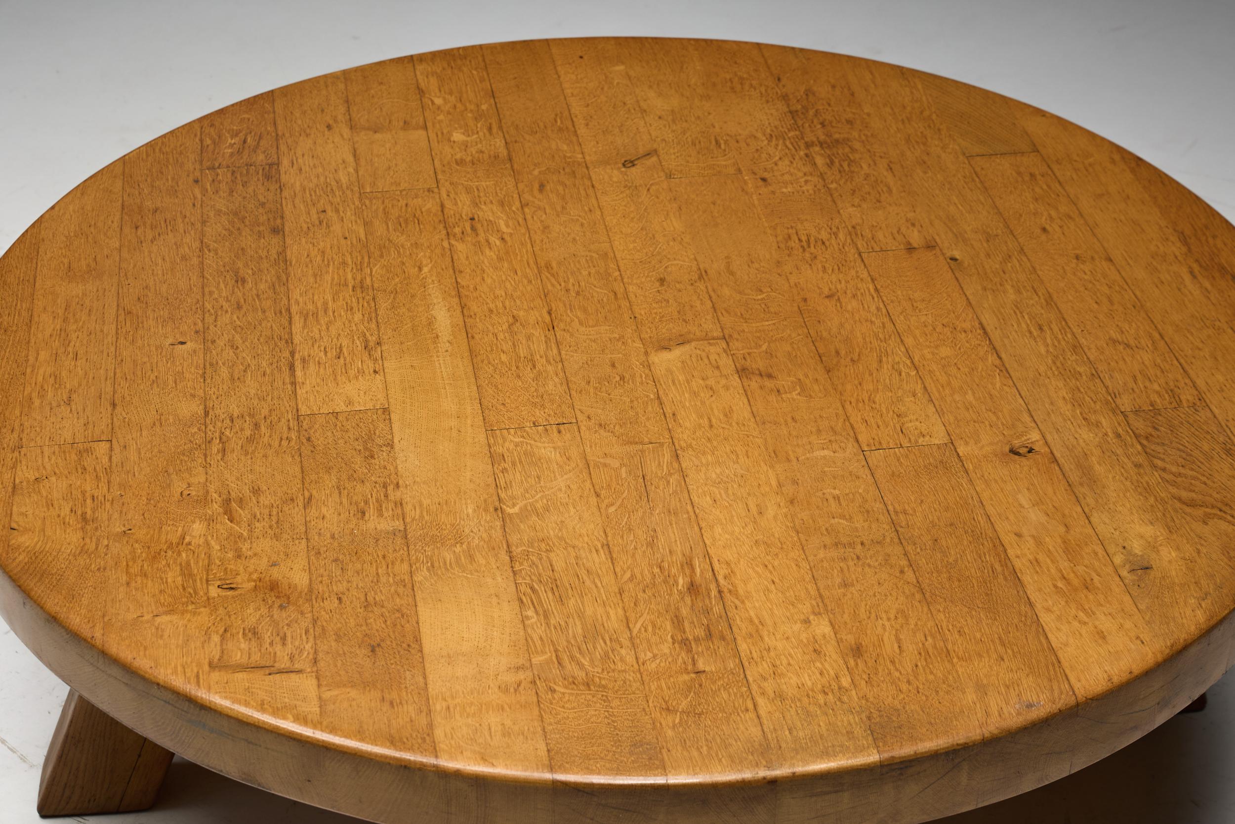 Brutalist Round Coffee Table in Solid Wood, France, 1960s For Sale 6