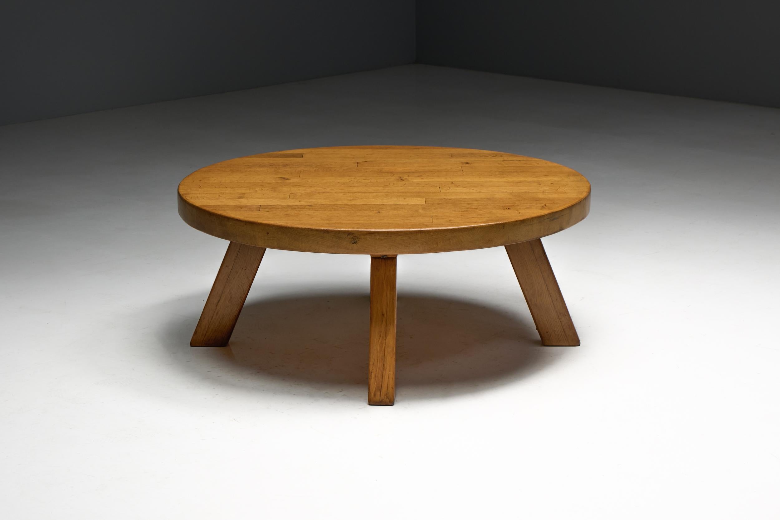 Brutalist Round Coffee Table in Solid Wood, France, 1960s For Sale 7