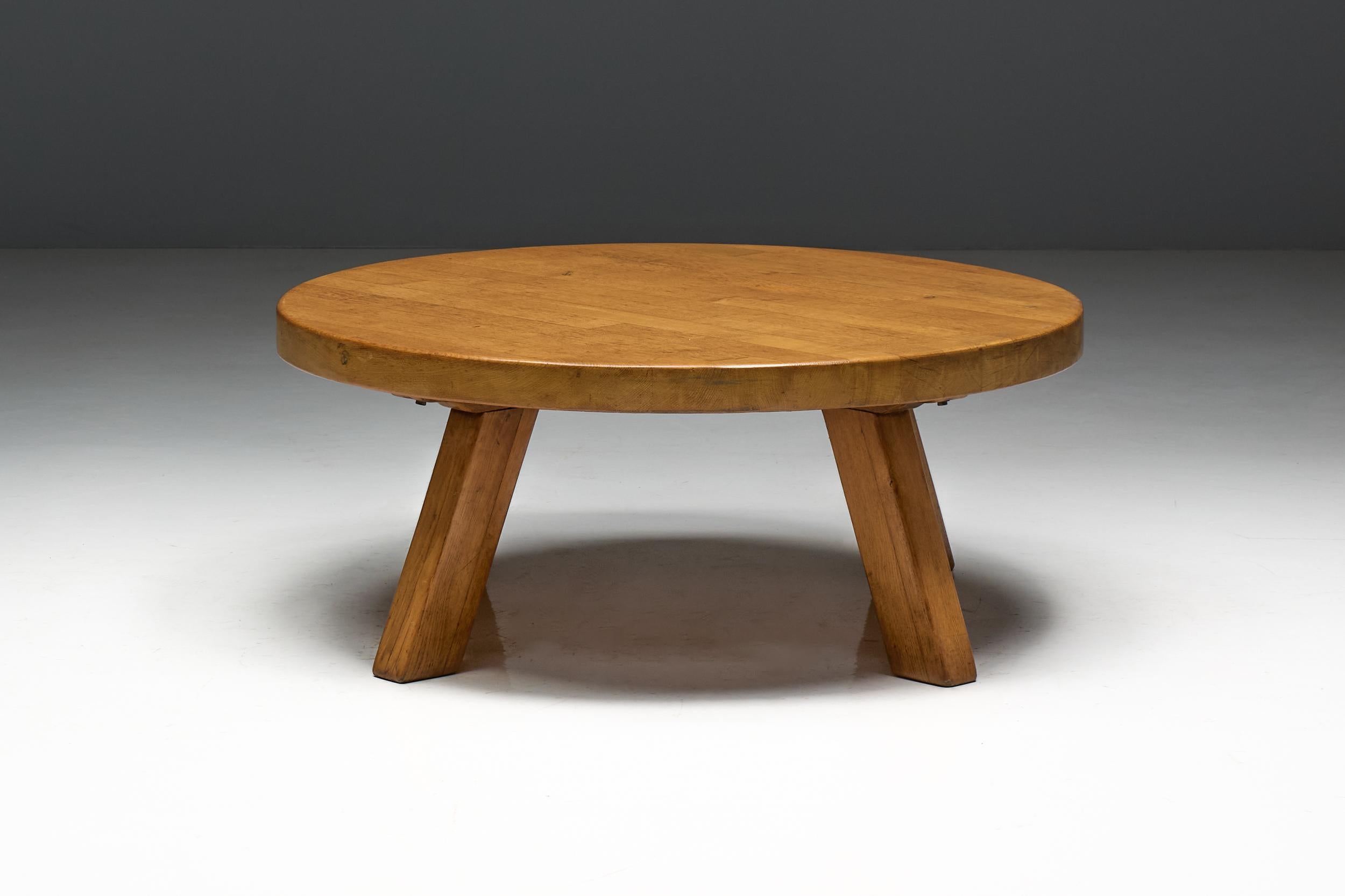 Brutalist Round Coffee Table in Solid Wood, France, 1960s For Sale 3