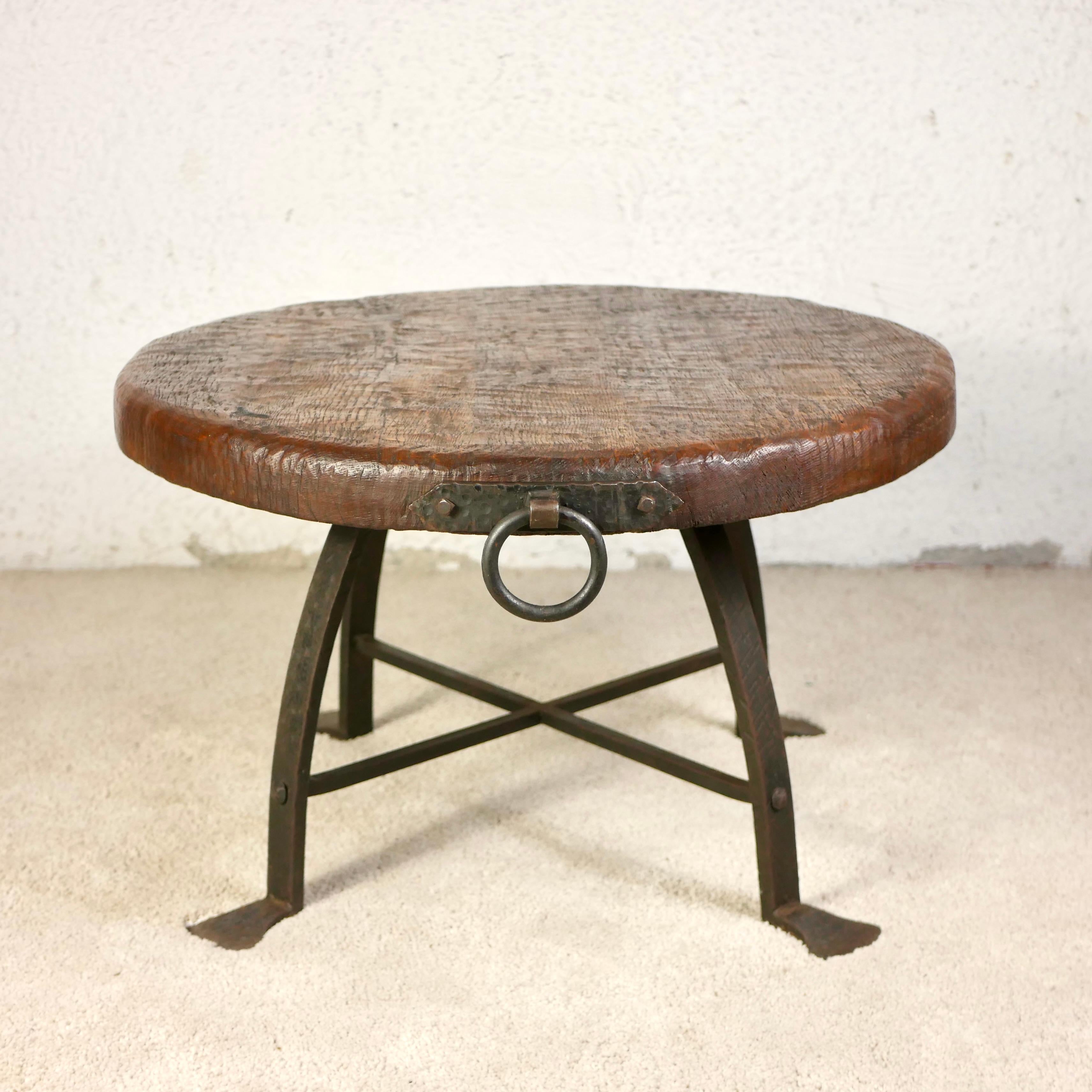 Brutalist round coffee table, wrought iron and solid oak, Belgium, 1950s For Sale 6
