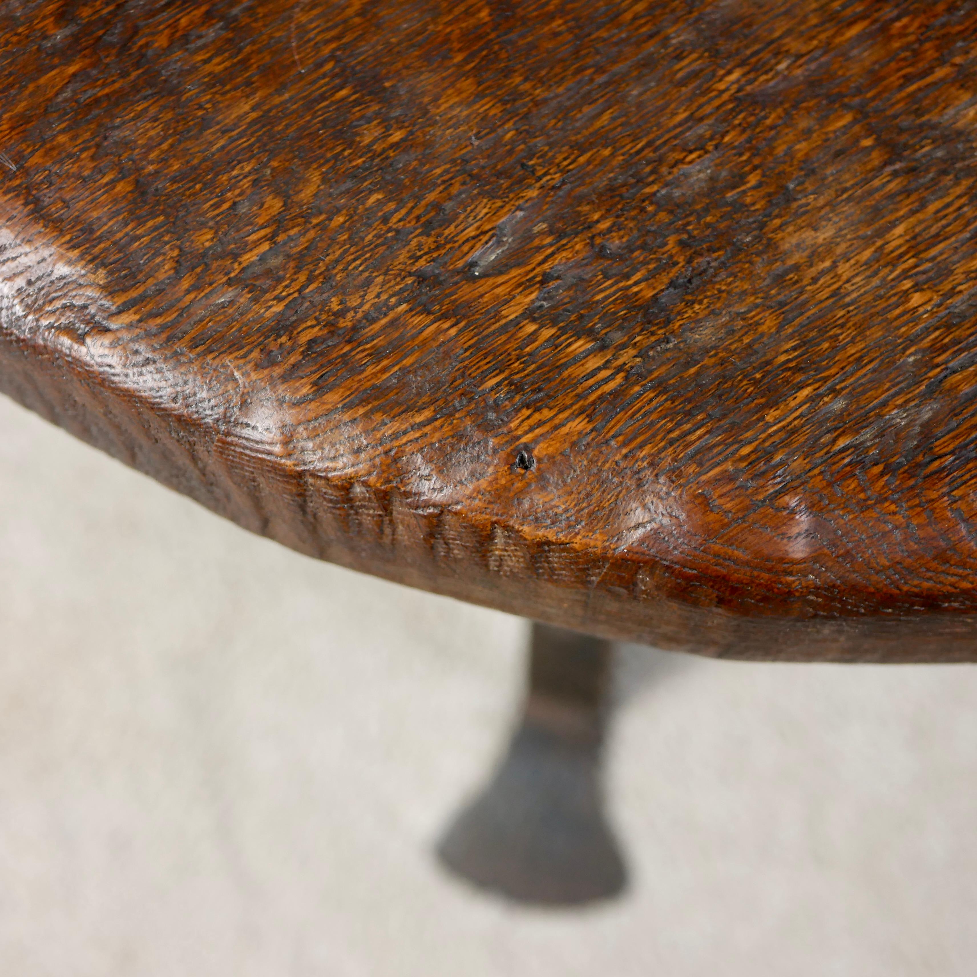 Brutalist round coffee table, wrought iron and solid oak, Belgium, 1950s For Sale 7