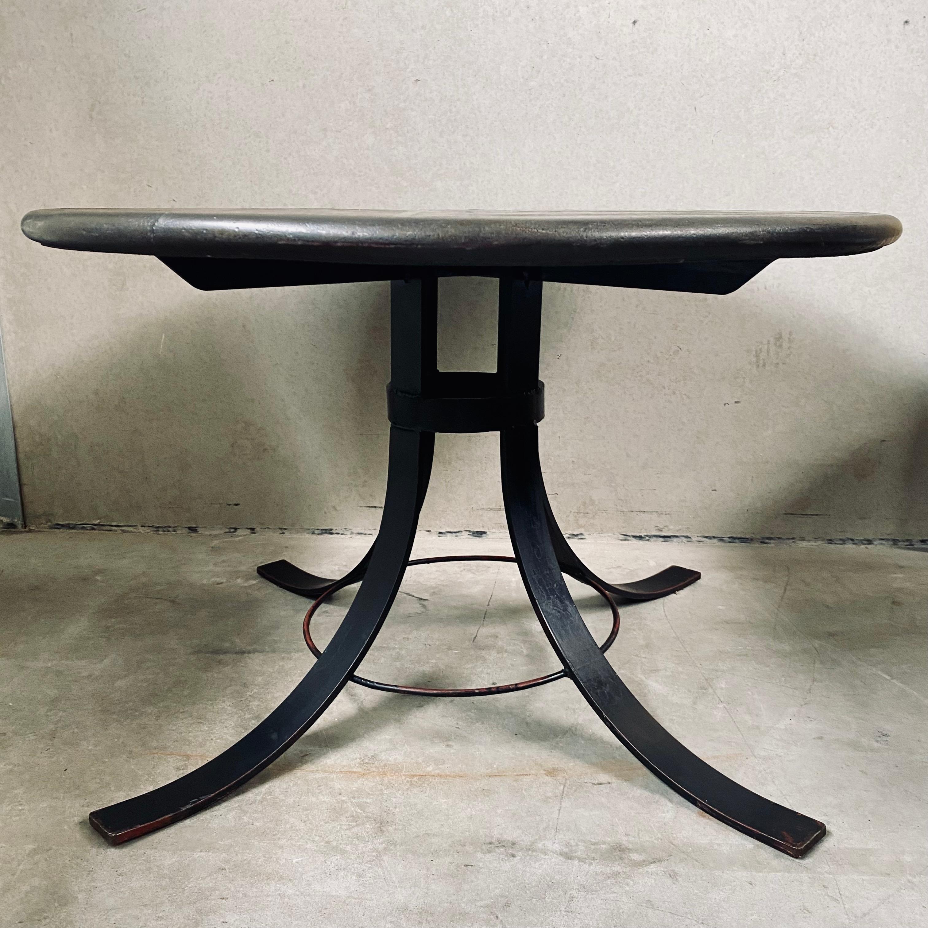Dutch Brutalist Art Round Dining Table With Cast Iron Base By Paul Kingma Agate 1980 For Sale