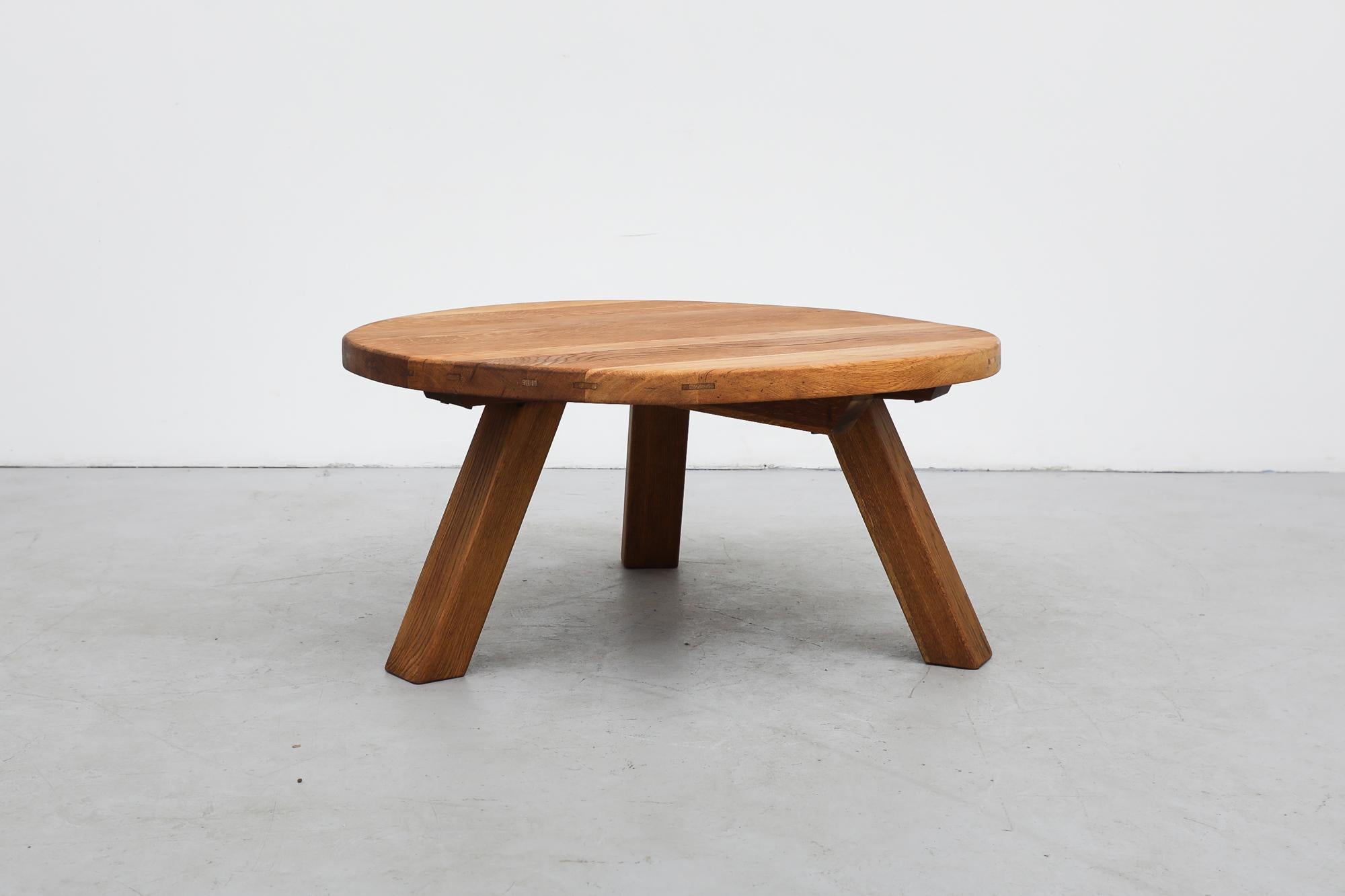 Mid-Century Modern Brutalist Round Oak Coffee Table For Sale