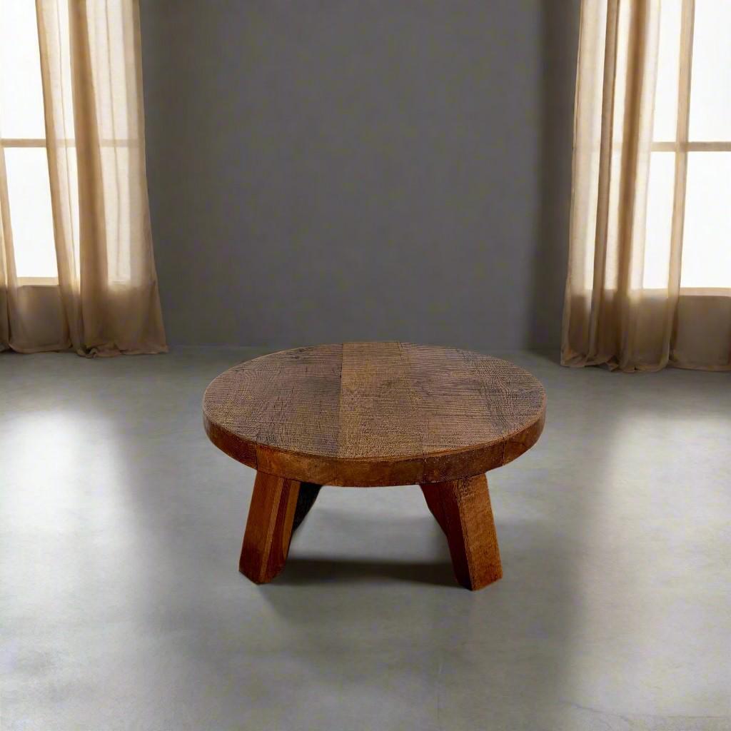 Brutalist Round Solid Oak Coffee Table France in style of Pierre Chapo In Good Condition For Sale In DE MEERN, NL