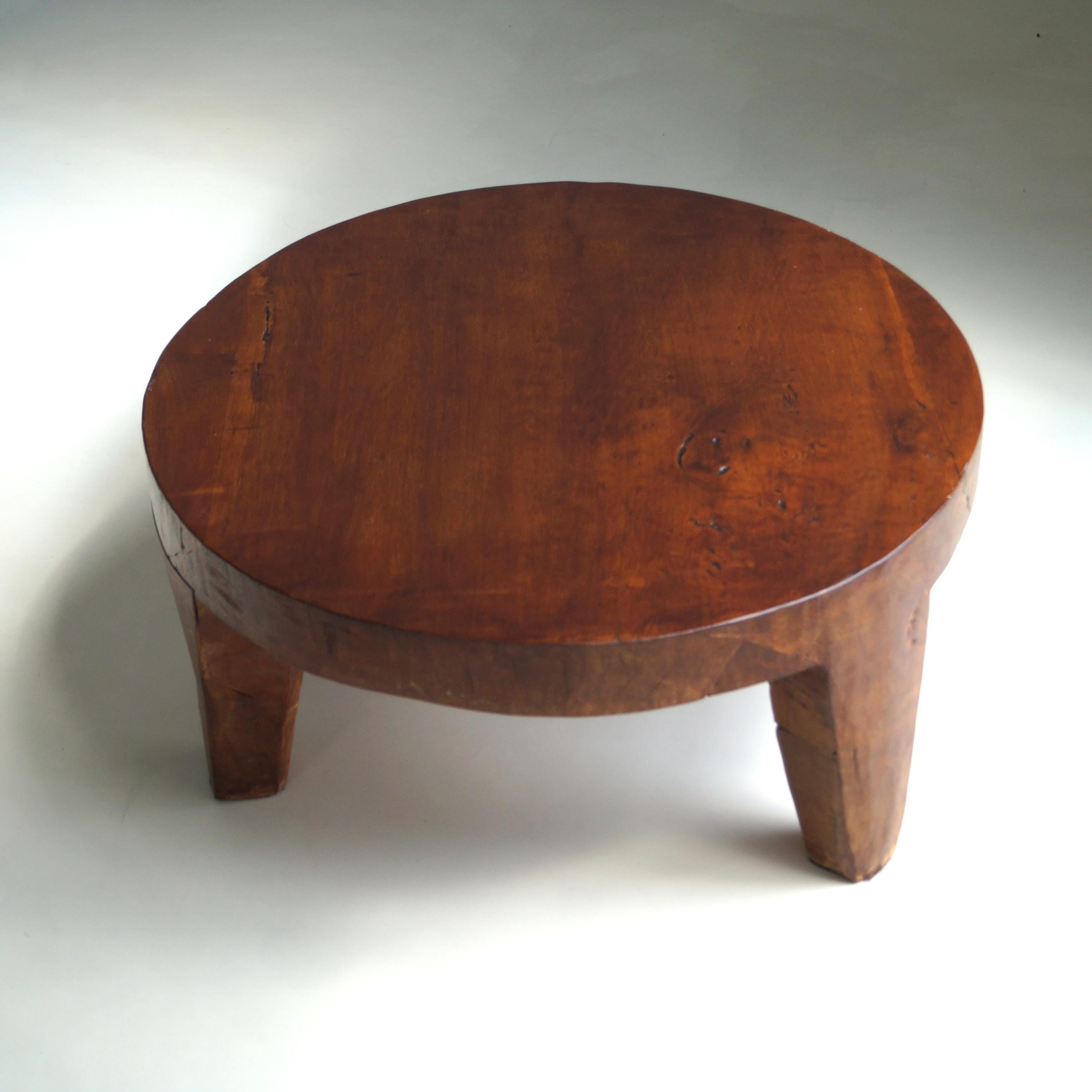 Brutalist Round Wooden Coffee Table, Netherlands, 1970s For Sale 3