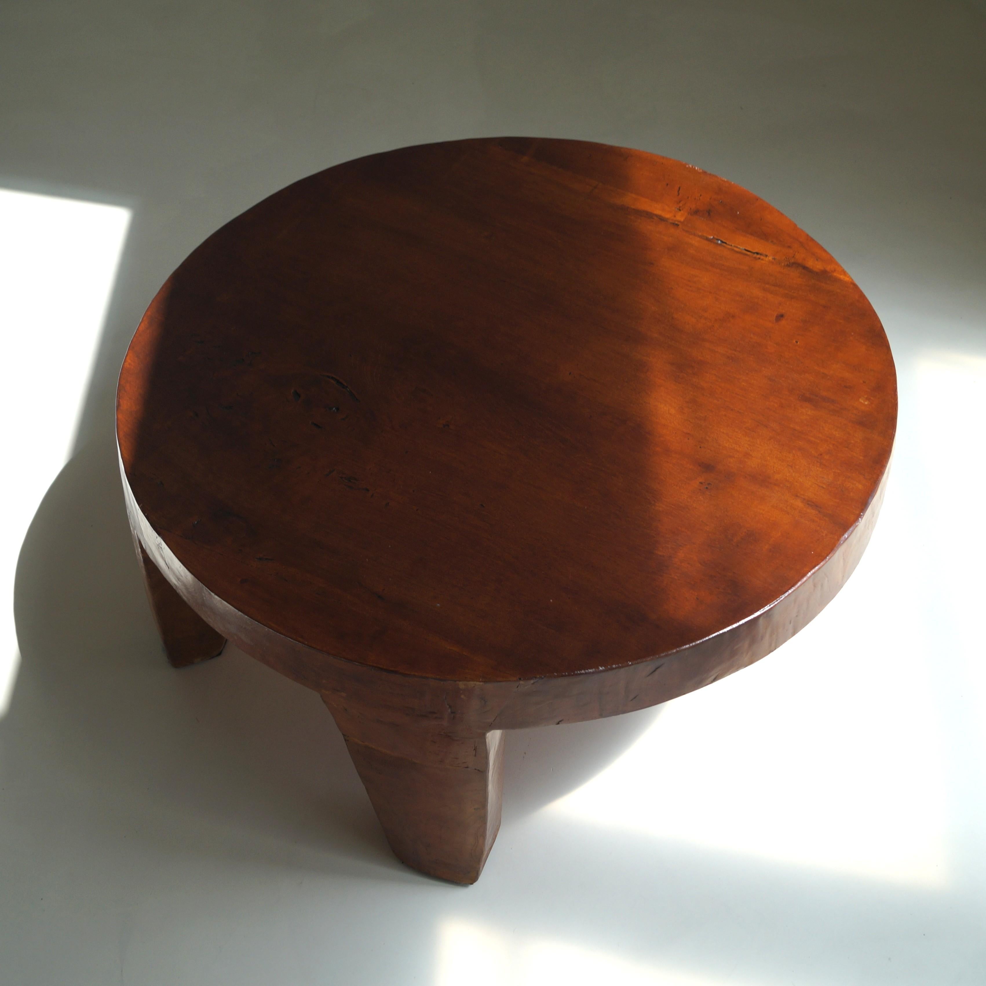 Teak Brutalist Round Wooden Coffee Table, Netherlands, 1970s For Sale