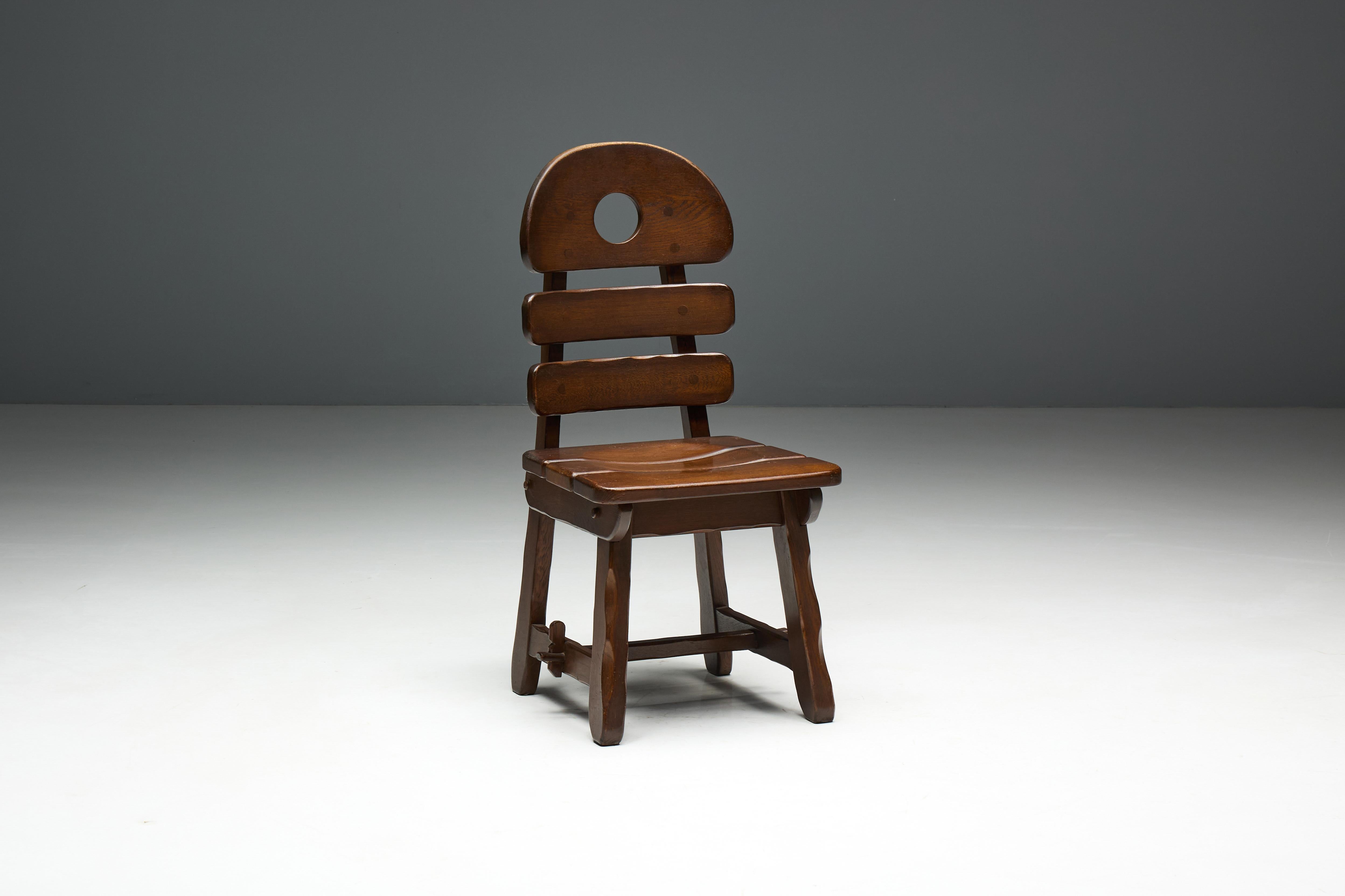 Sedie da pranzo rustiche brutaliste alpine in Oak macchiato, Spagna, anni '70 in vendita 5