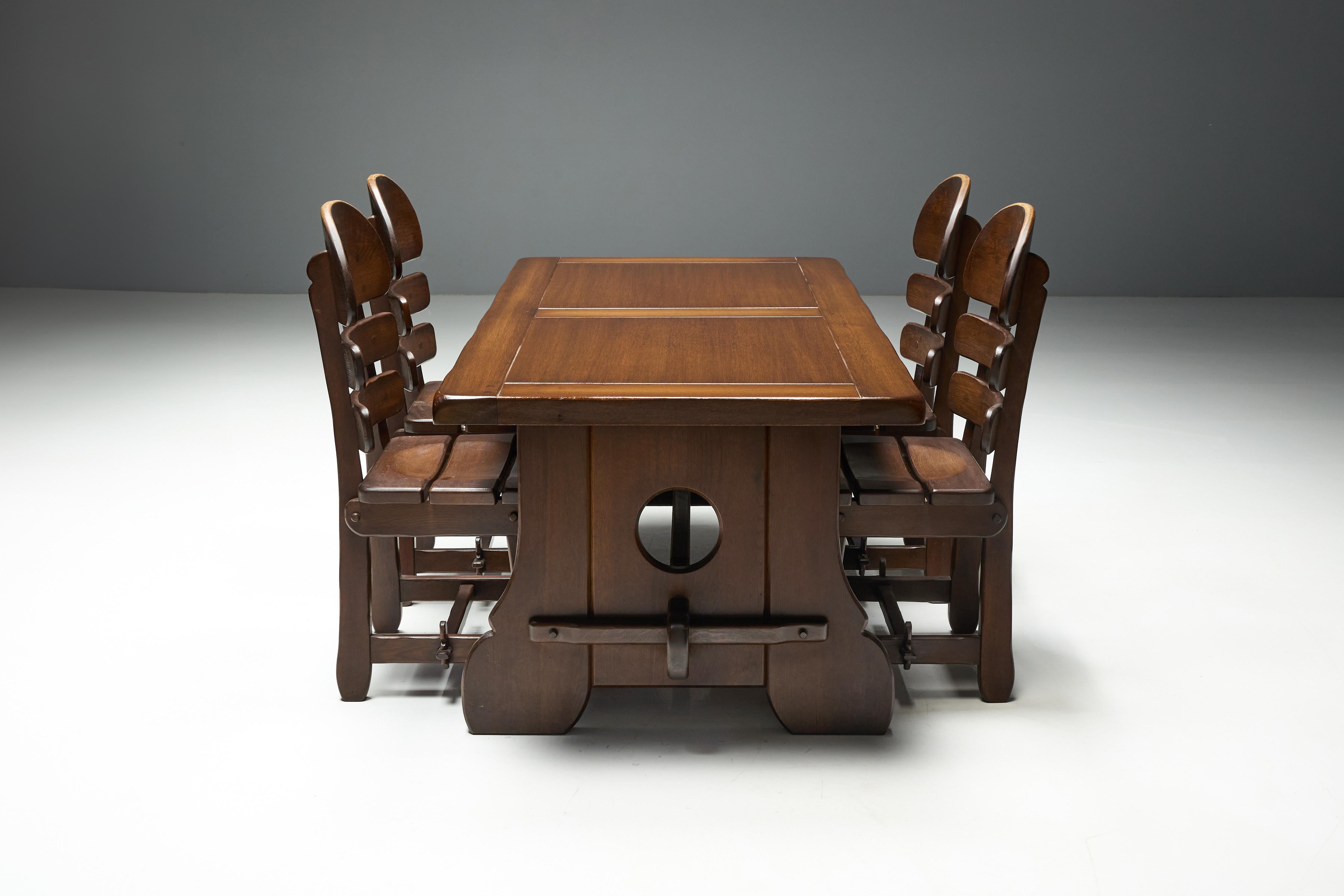 Sedie da pranzo rustiche brutaliste alpine in Oak macchiato, Spagna, anni '70 in vendita 10