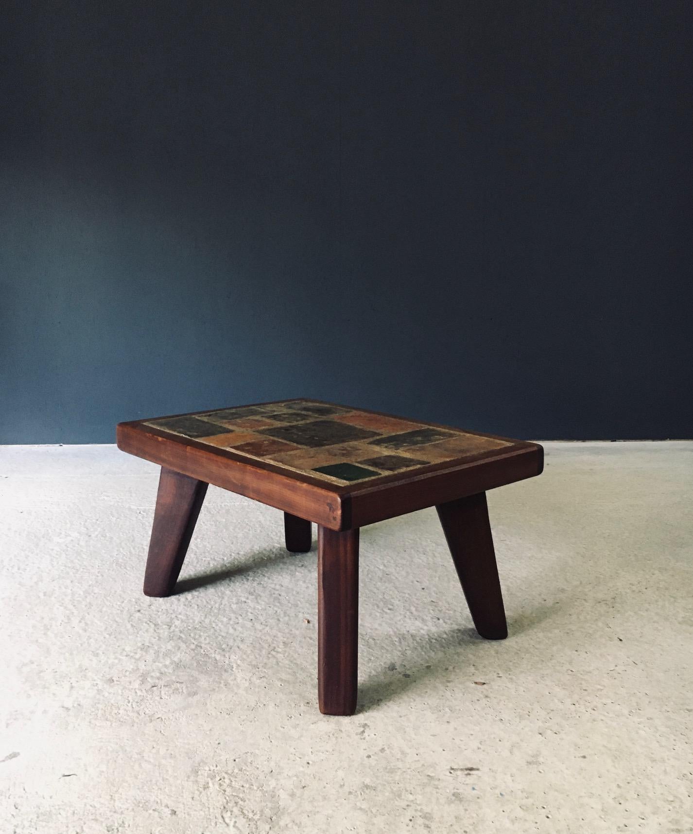 Mid-20th Century Brutalist Rustic Design Slate Tile & Oak Coffee Table, Belgium 1960's For Sale