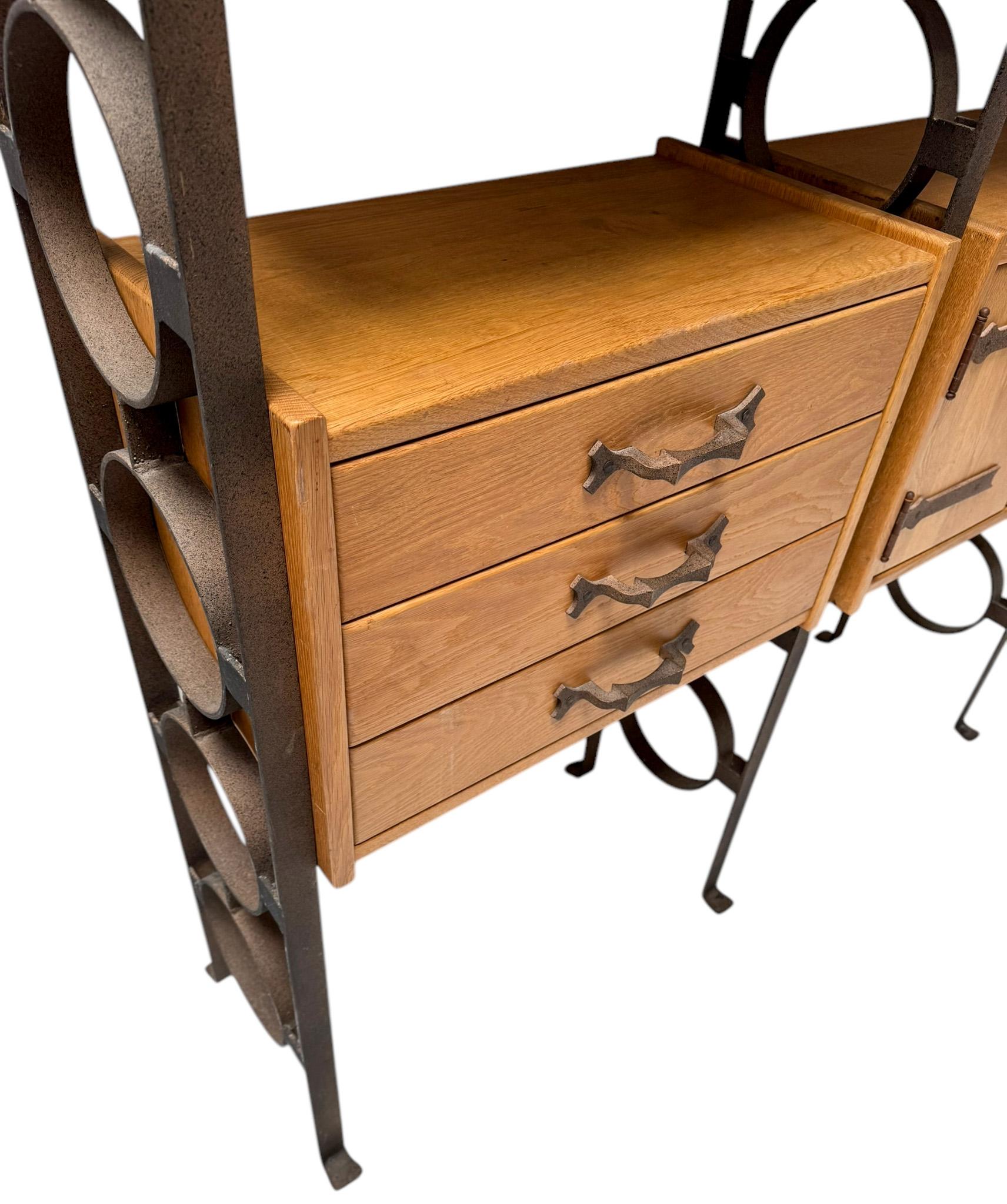 Brutalist Rustic Mid-Century Modern Freestanding Modular Wall Unit, 1980s For Sale 3