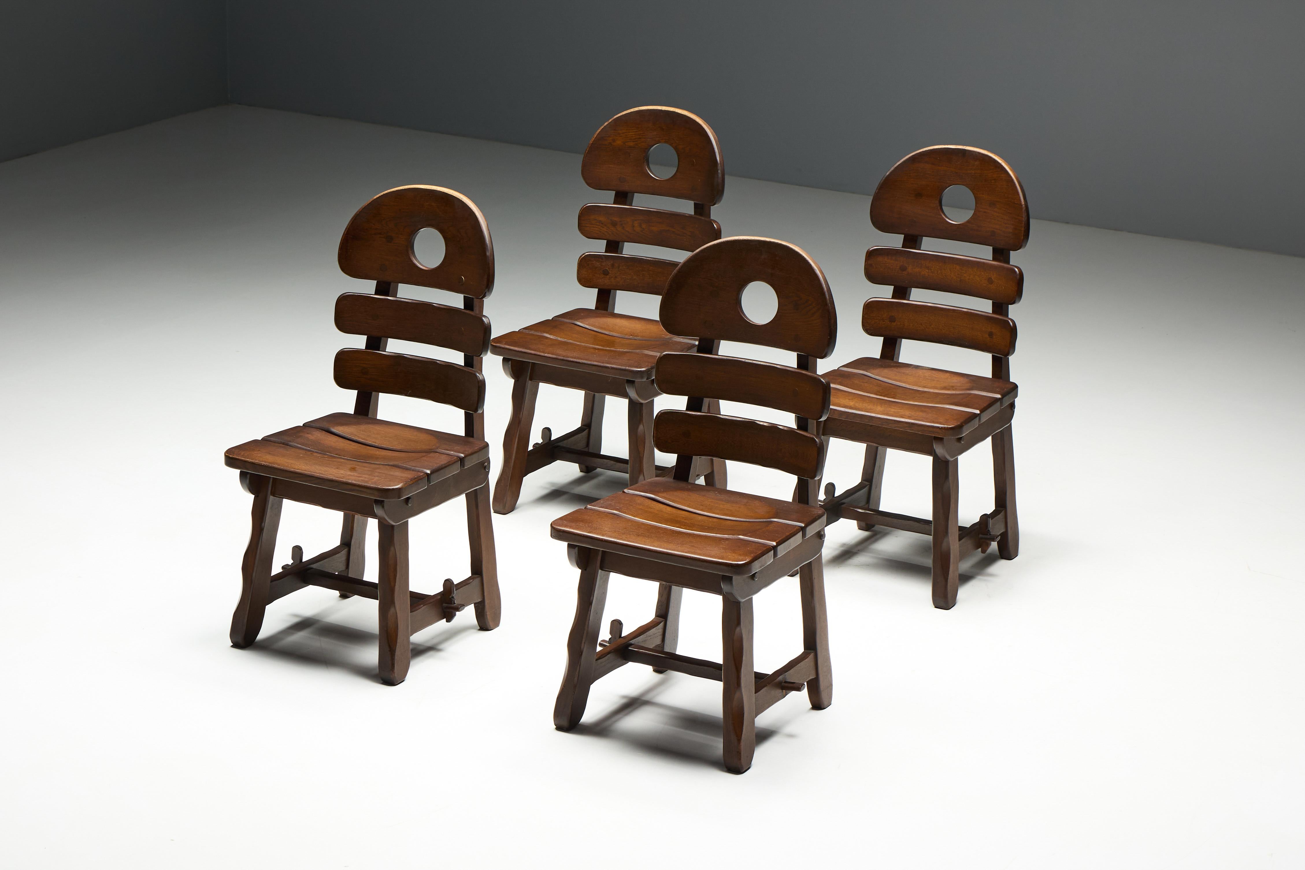 Set da pranzo rustico-moderno brutalista in Oak macchiato, Spagna, anni '70 in vendita 2