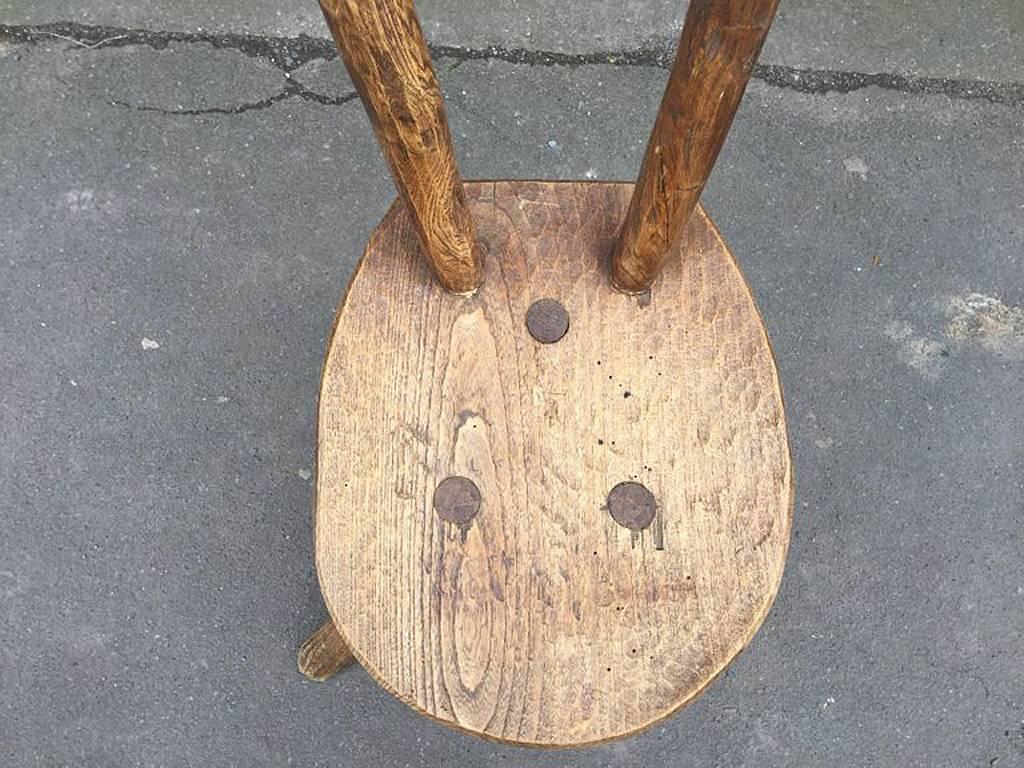 French Brutalist Rustic Modern Sculptured Chair in Elm in the Style of Alexandre Noll For Sale