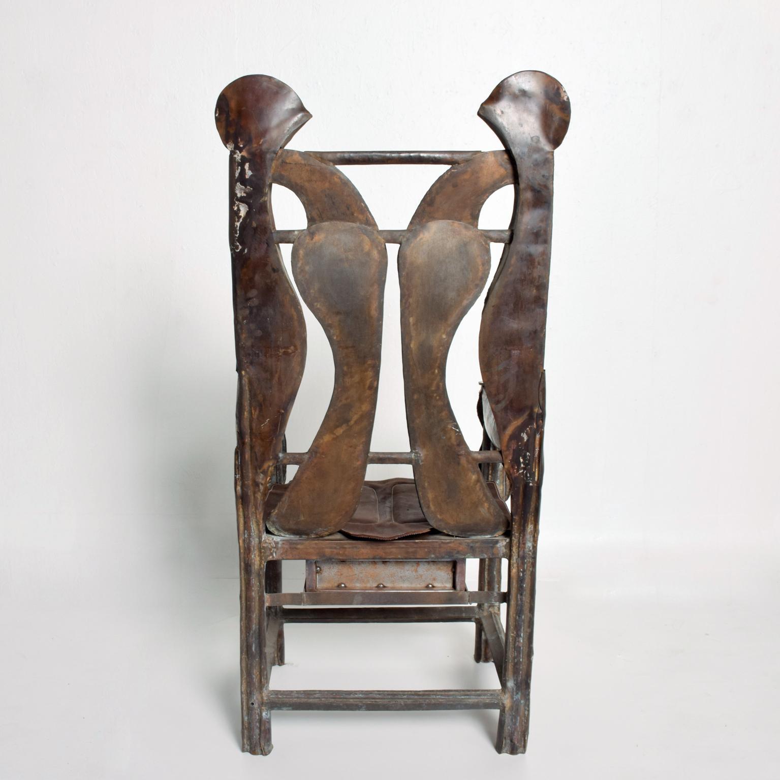 Brutalist Sculptural Bronze Armchair Signed ZAVALA, Game of Thrones Era In Good Condition In Chula Vista, CA