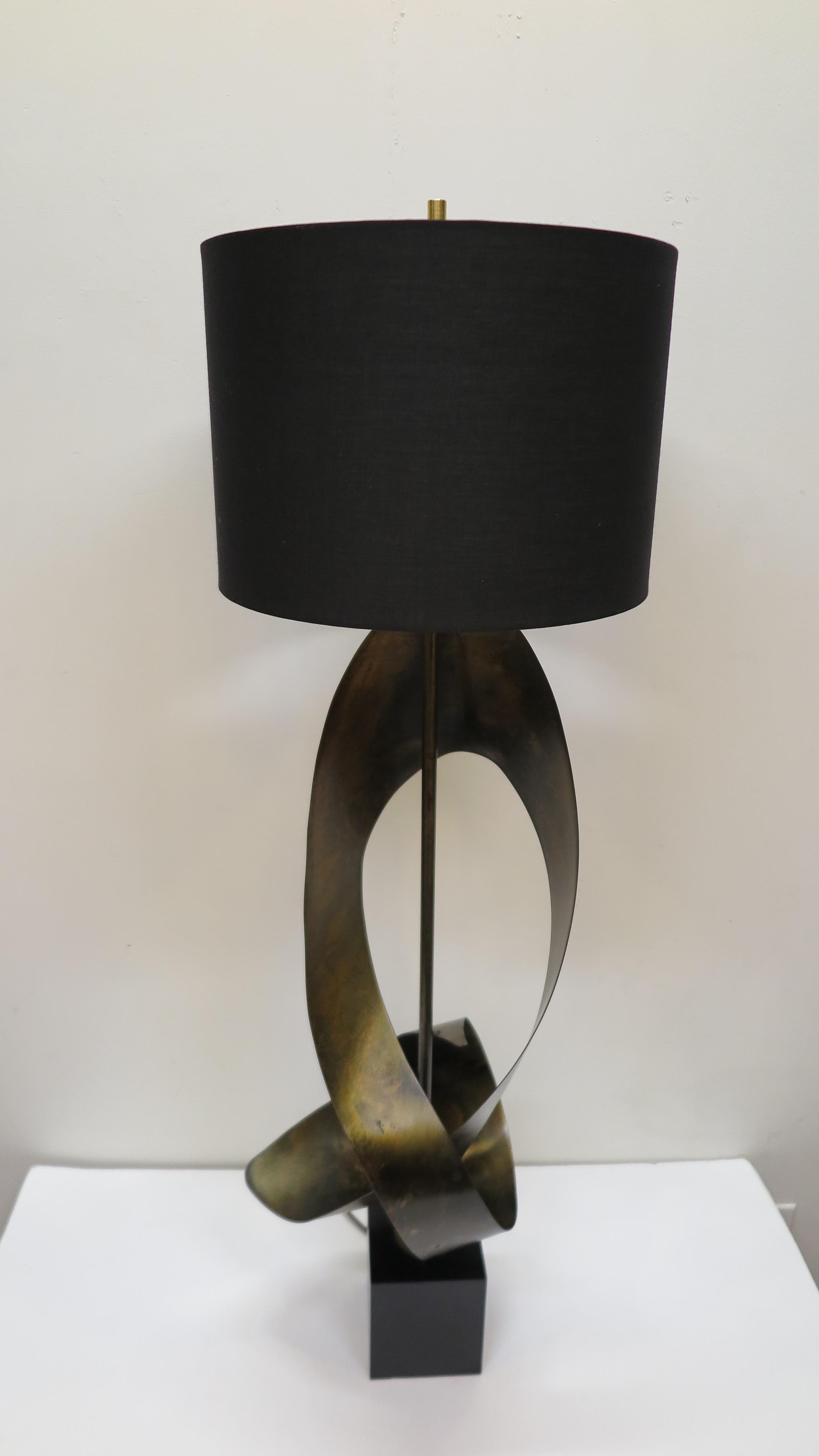 Brutalist Sculptural Lamp Richard Barr for Laurel For Sale 3