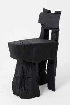 Taburete Escultórico Brutalista, Tallado, Madera Maciza, Roble, Negro, Rústico, Muebles de Madera