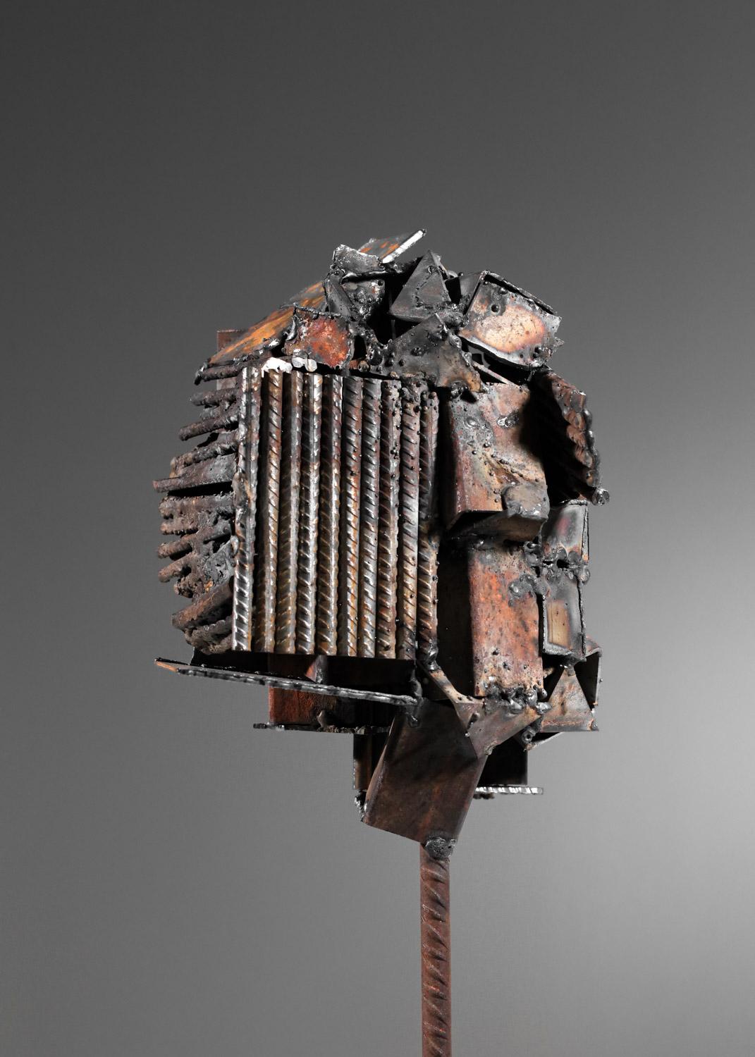 Contemporary Brutalist sculpture by artist Donna in steel For Sale