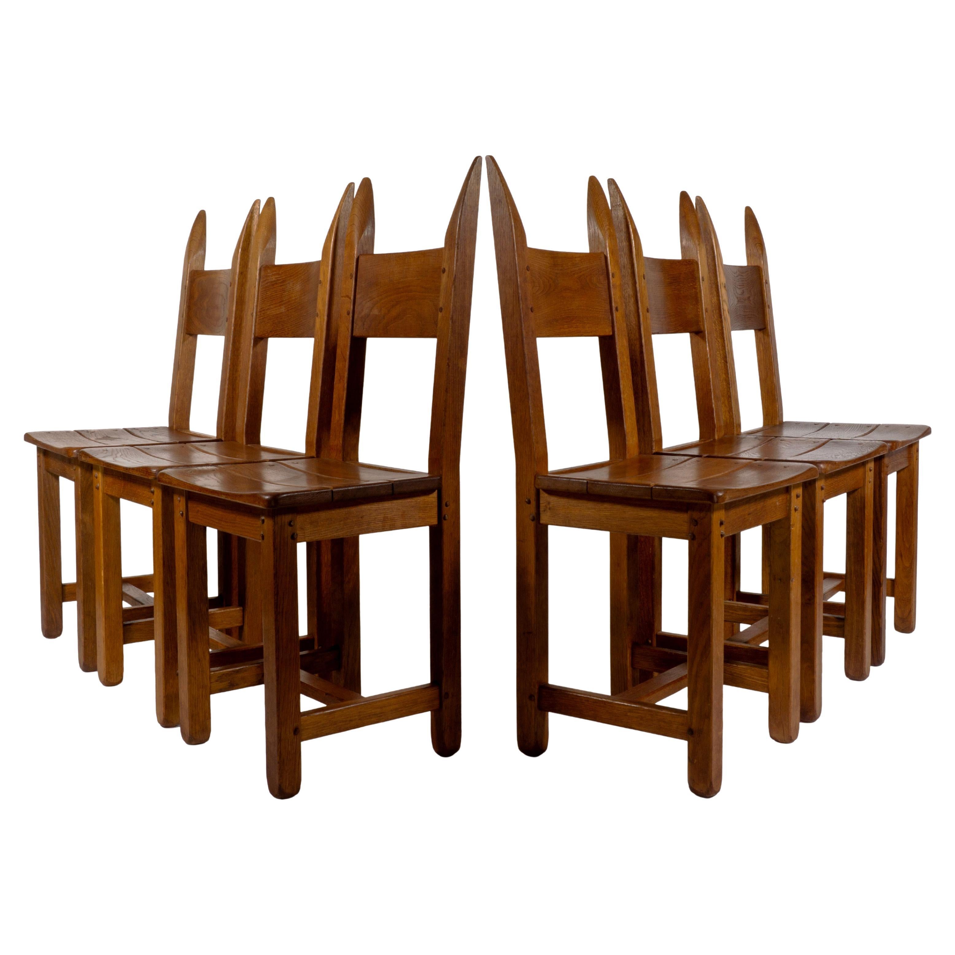 Ensemble brutaliste de 6 chaises de salle à manger françaises en bois massif