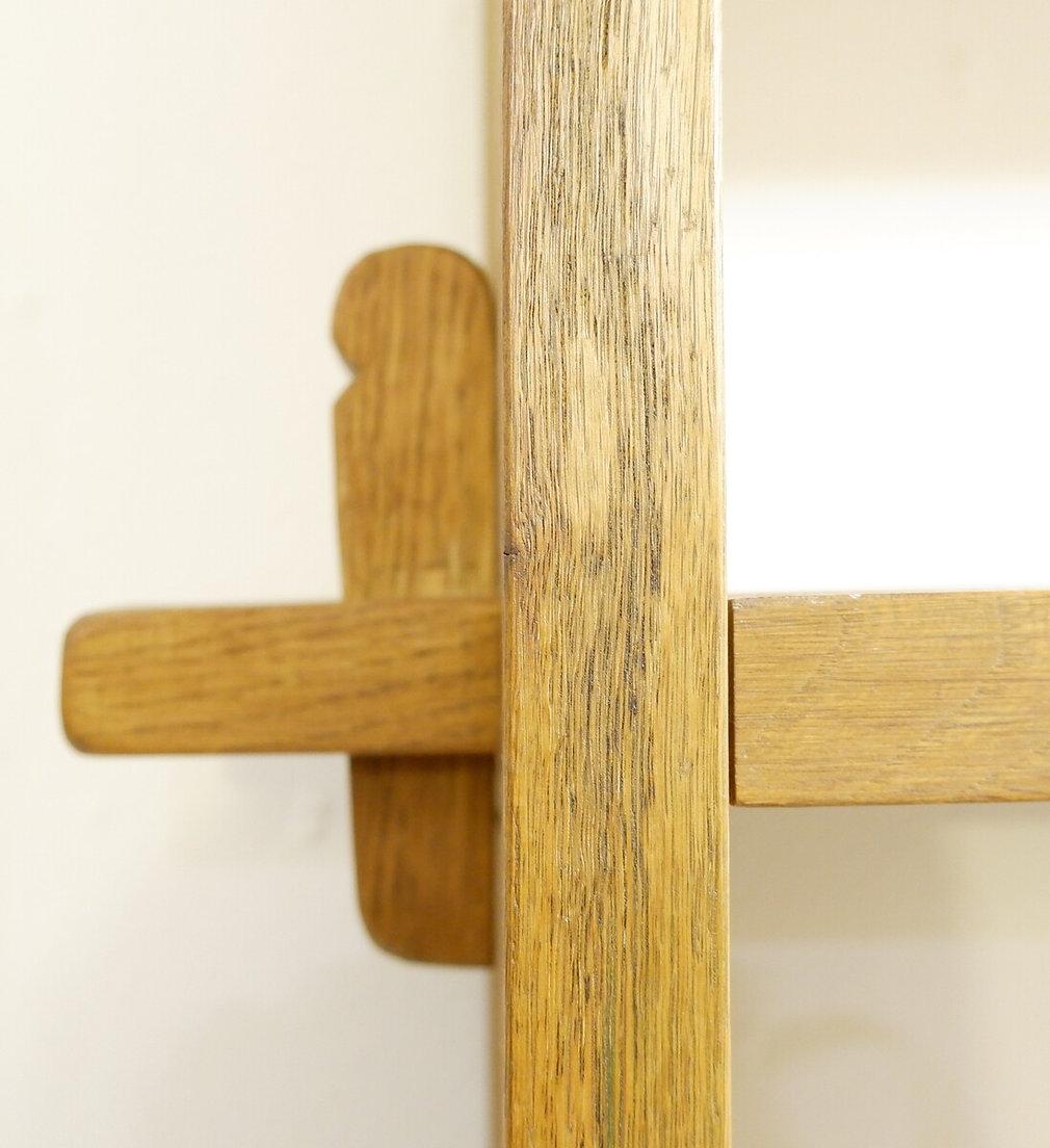 Brutalist shelf in solid wood - 1950s For Sale 3