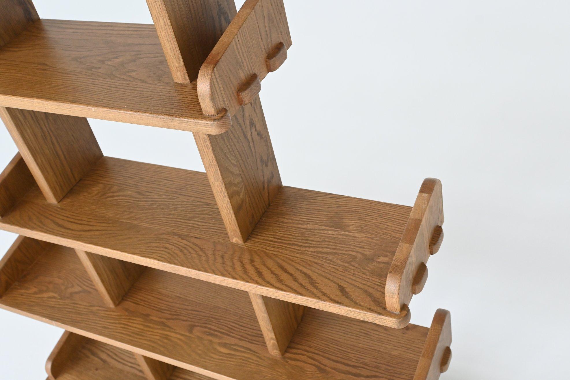 Brutalist shelving unit bookcase in oak Mid Century The Netherlands 1970 4