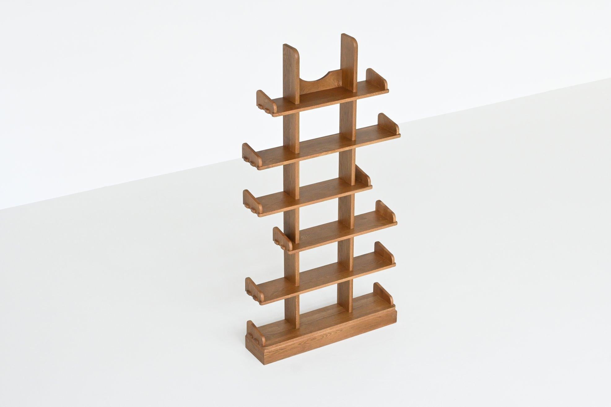 Brutalist shelving unit bookcase in oak Mid Century The Netherlands 1970 10
