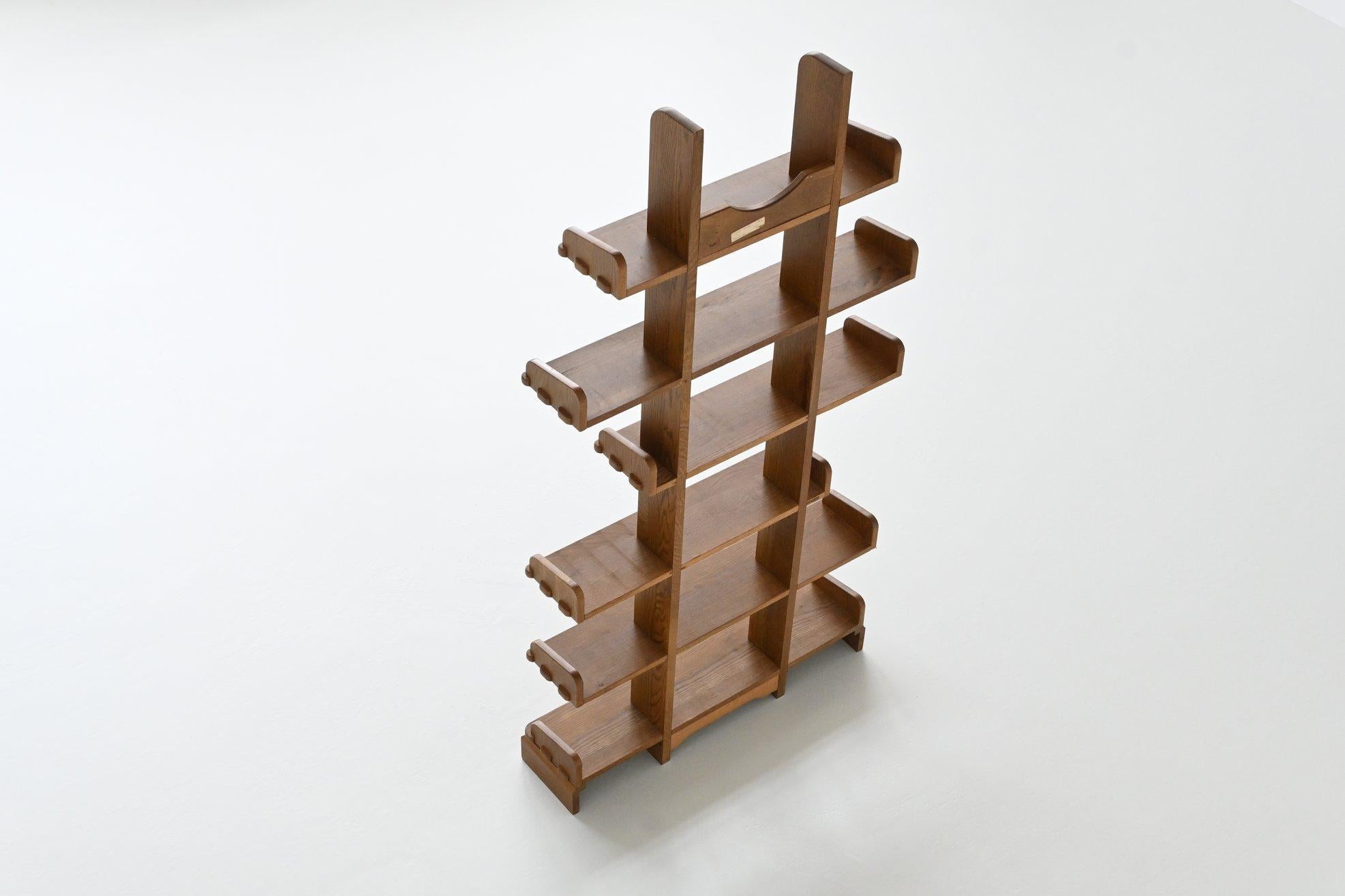 Brutalist shelving unit bookcase in oak Mid Century The Netherlands 1970 14