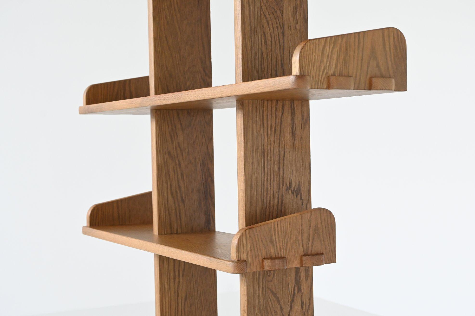 Brutalist shelving unit bookcase in oak Mid Century The Netherlands 1970 3