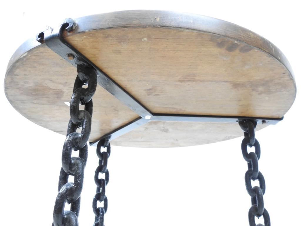 chain leg table