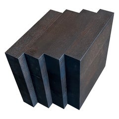 Tavolino brutalista in massello di Oak Oak marrone scuro - Cadence di Mokko