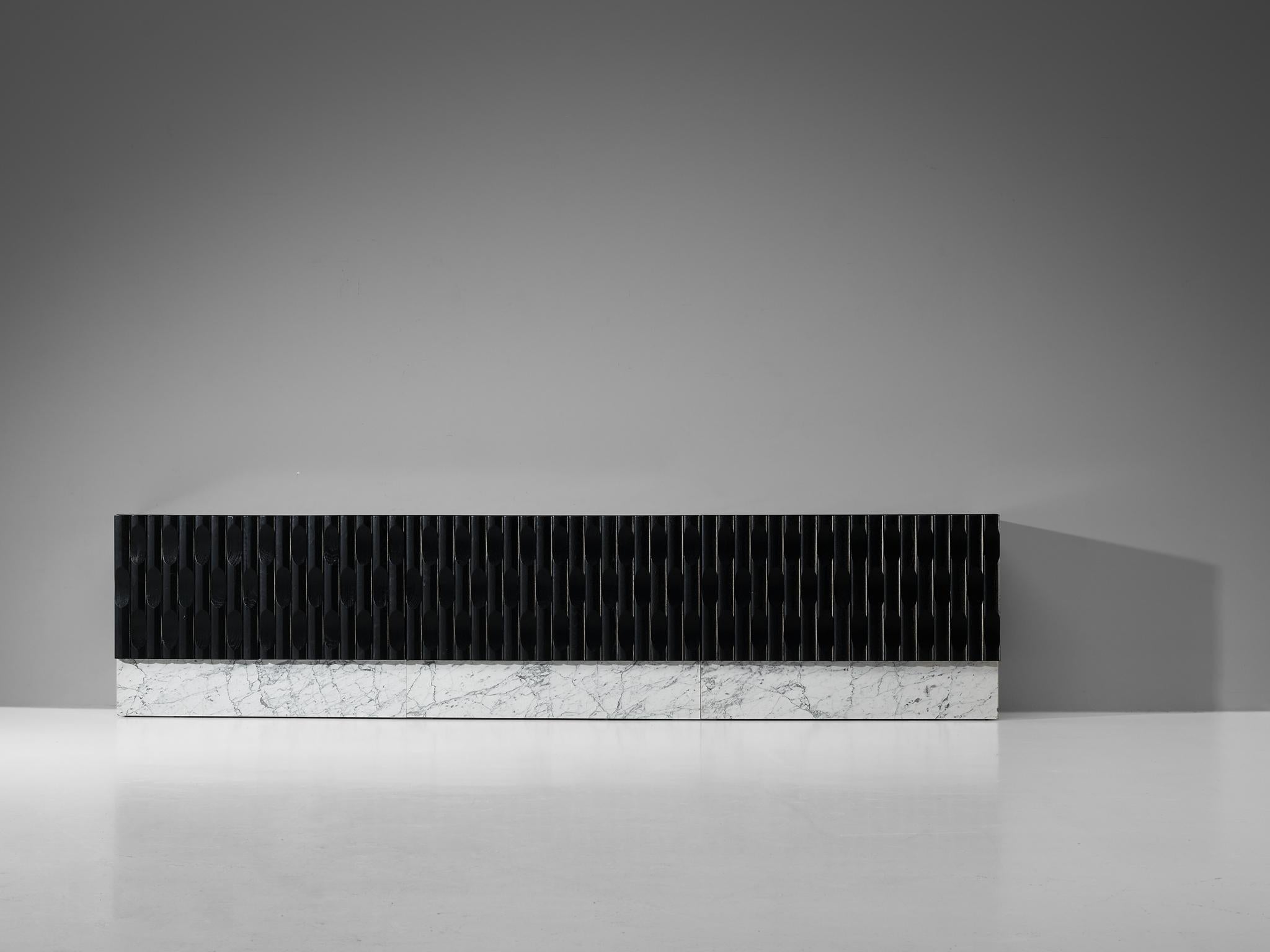 Late 20th Century Brutalist Sideboard in Marble and Black Lacquered Oak and Marble  For Sale
