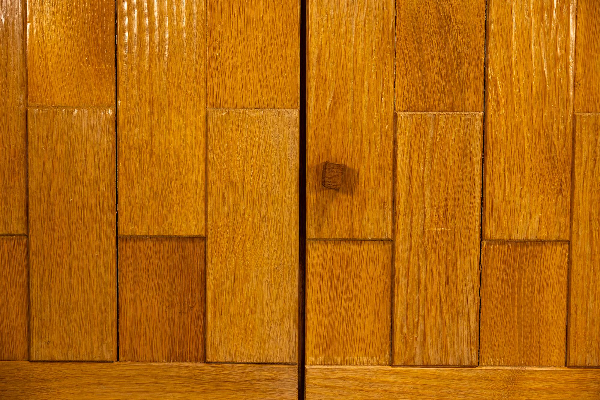Credenza brutalista in Oak, anni '80 in vendita 6