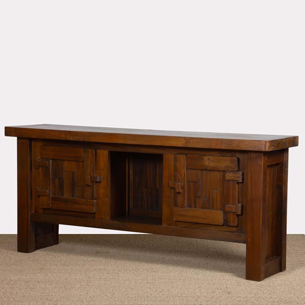 Brutalist sideboard in solid elm, 1970s en vente 2