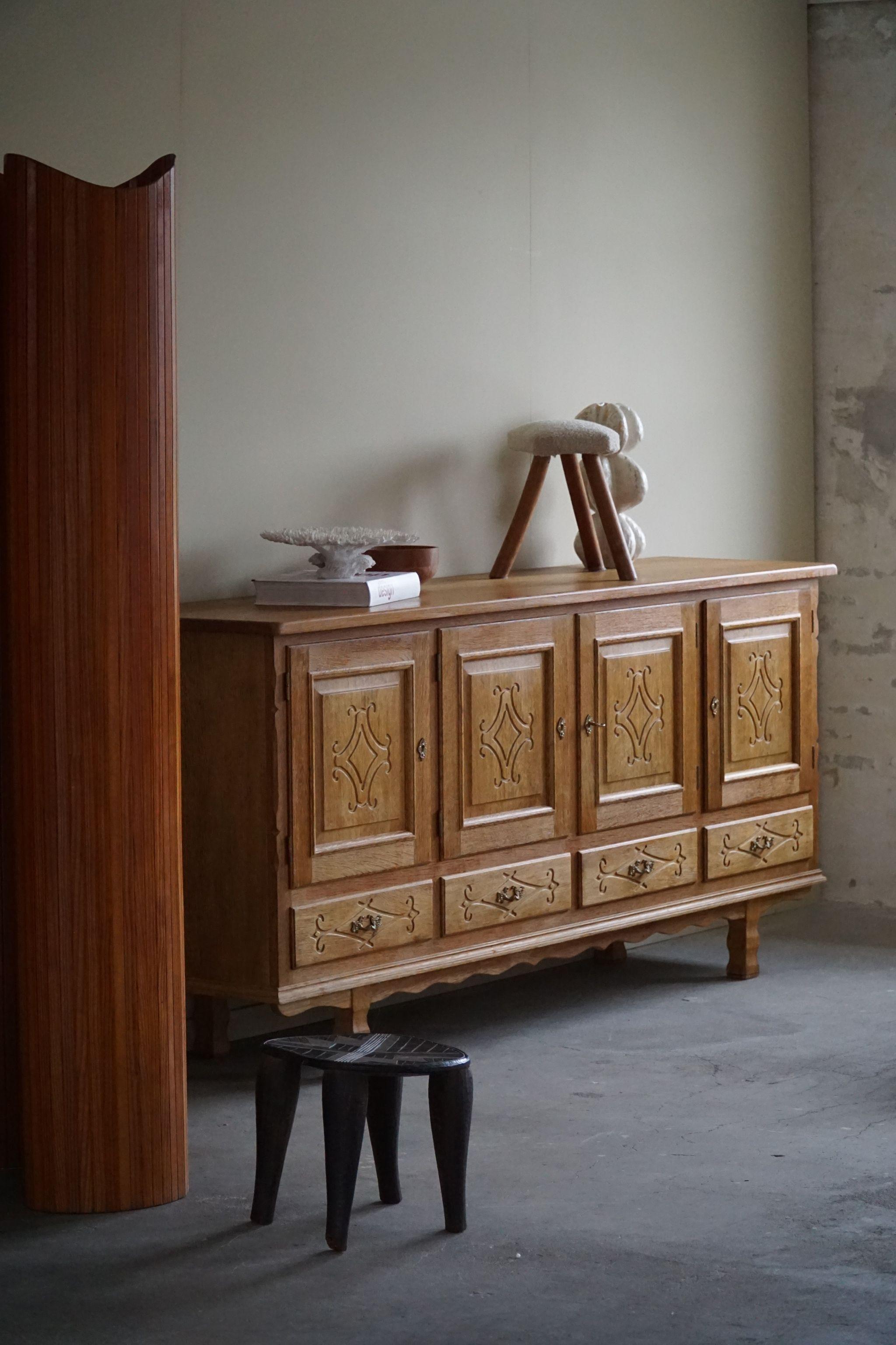 Brutalist Sideboard in Solid Oak, by a Danish Cabinetmaker, Mid Century, 1960s In Good Condition In Odense, DK