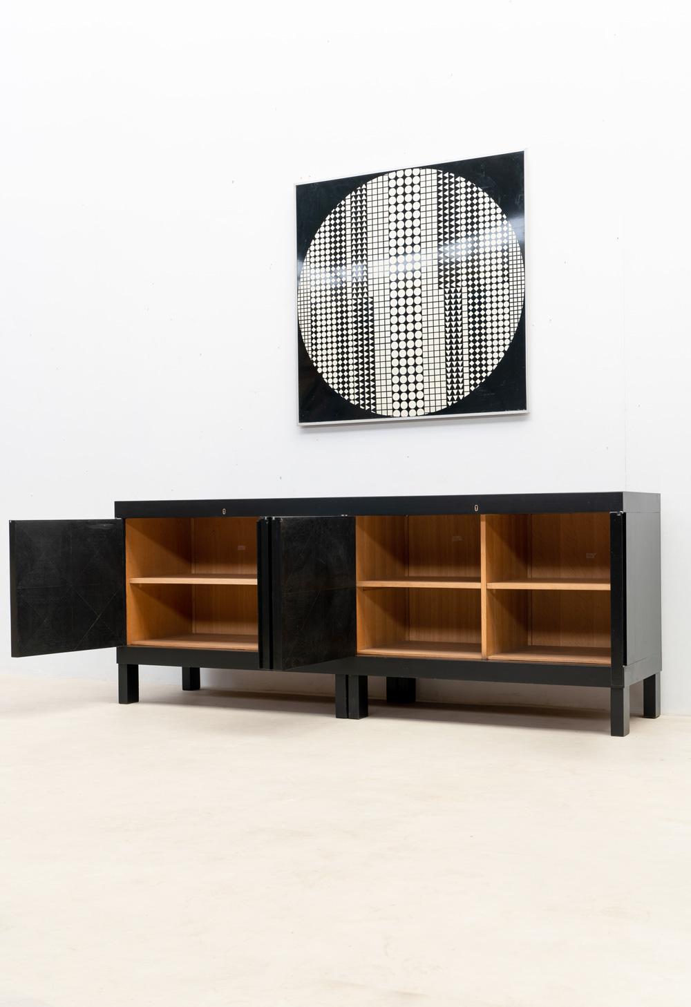 Brutalist sideboard with graphic doors, Belgium  In Good Condition For Sale In Brussels, BE