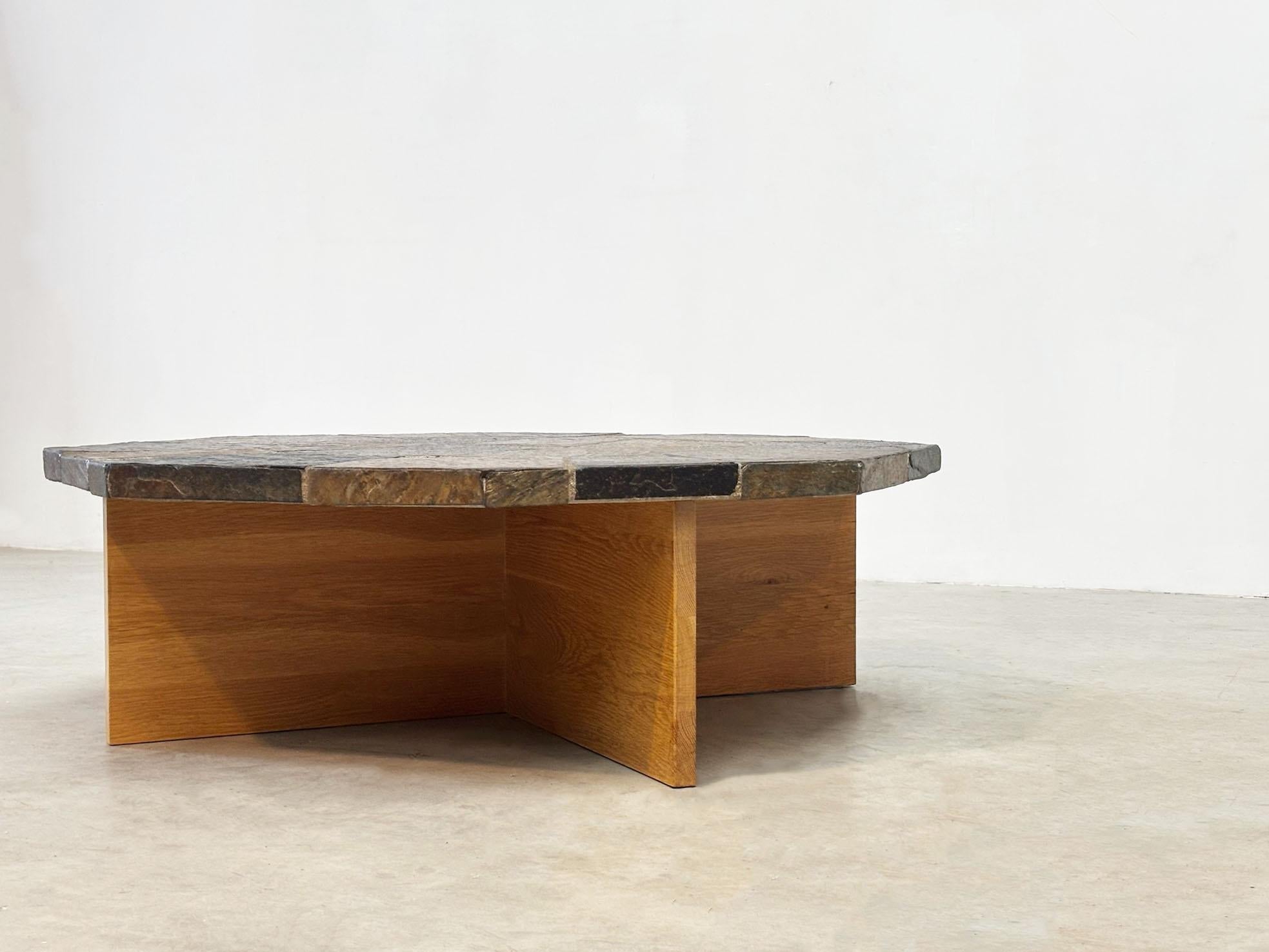 Brutalist slate stone coffee table with oak base For Sale 1