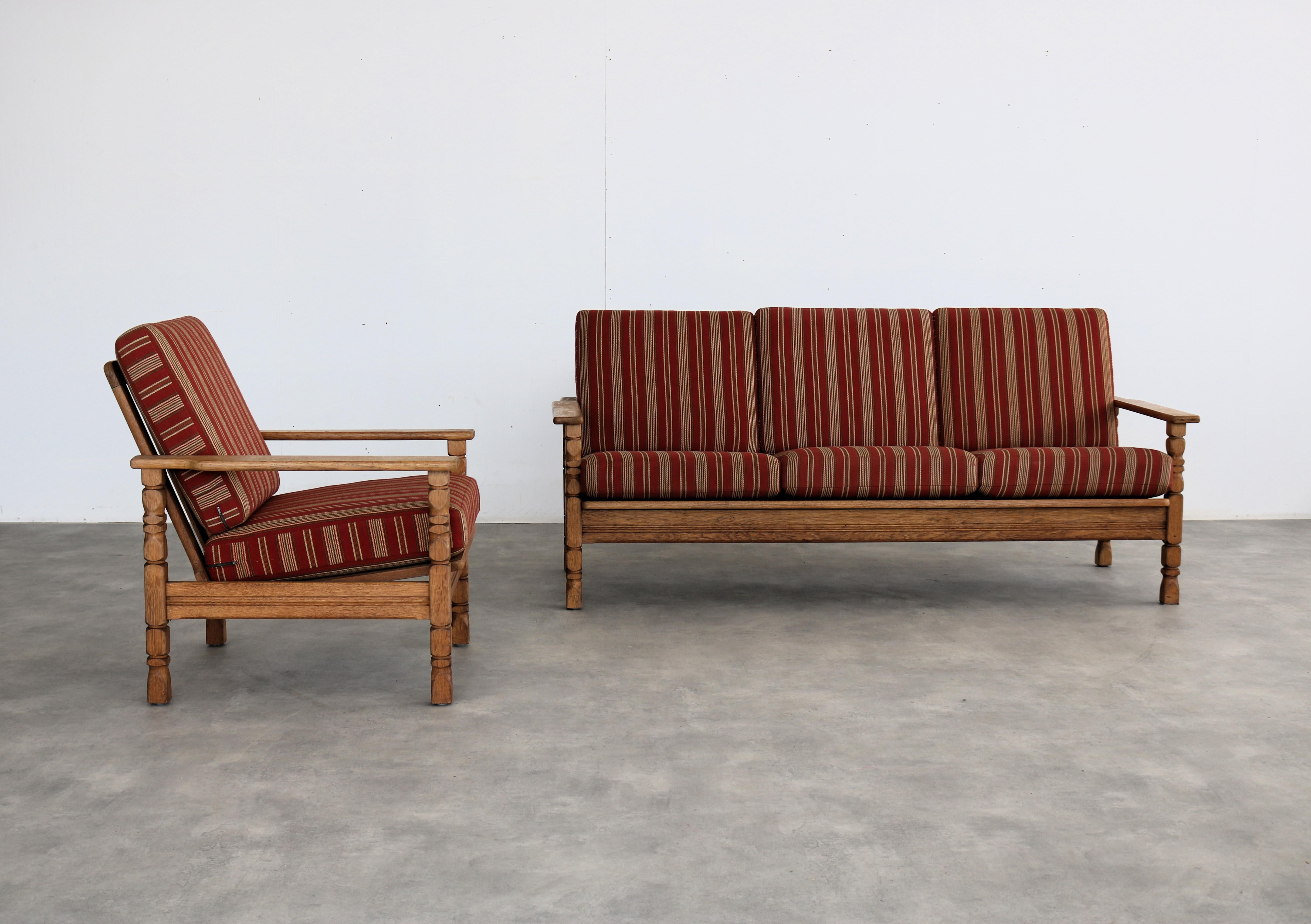 brutalist sofa  vintage sofa  1960s  oak

period  1960s
design  style Henning Kjaernulf  Denmark
condition  good  minor signs of use
size  82 x 180 x 80 (hxbxd) seat height 43 cm;

details  oak; upholstery; matching armchair available; 

item number