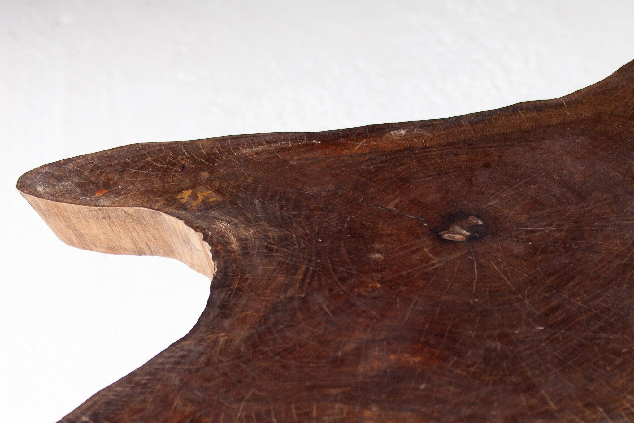 Brutalist Solid Amorphic Teak Wood Natural Slab Coffee Side Table, 1930s For Sale 2