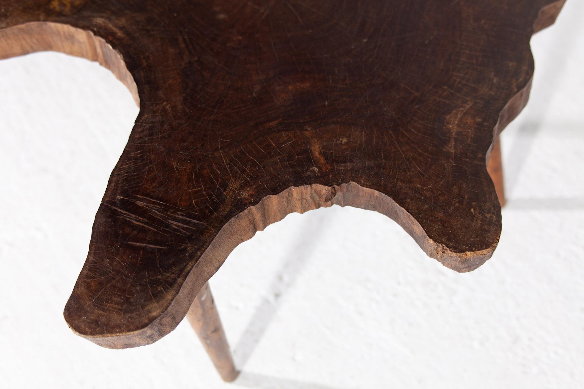 Brutalist Solid Amorphic Teak Wood Natural Slab Coffee Side Table, 1930s For Sale 3