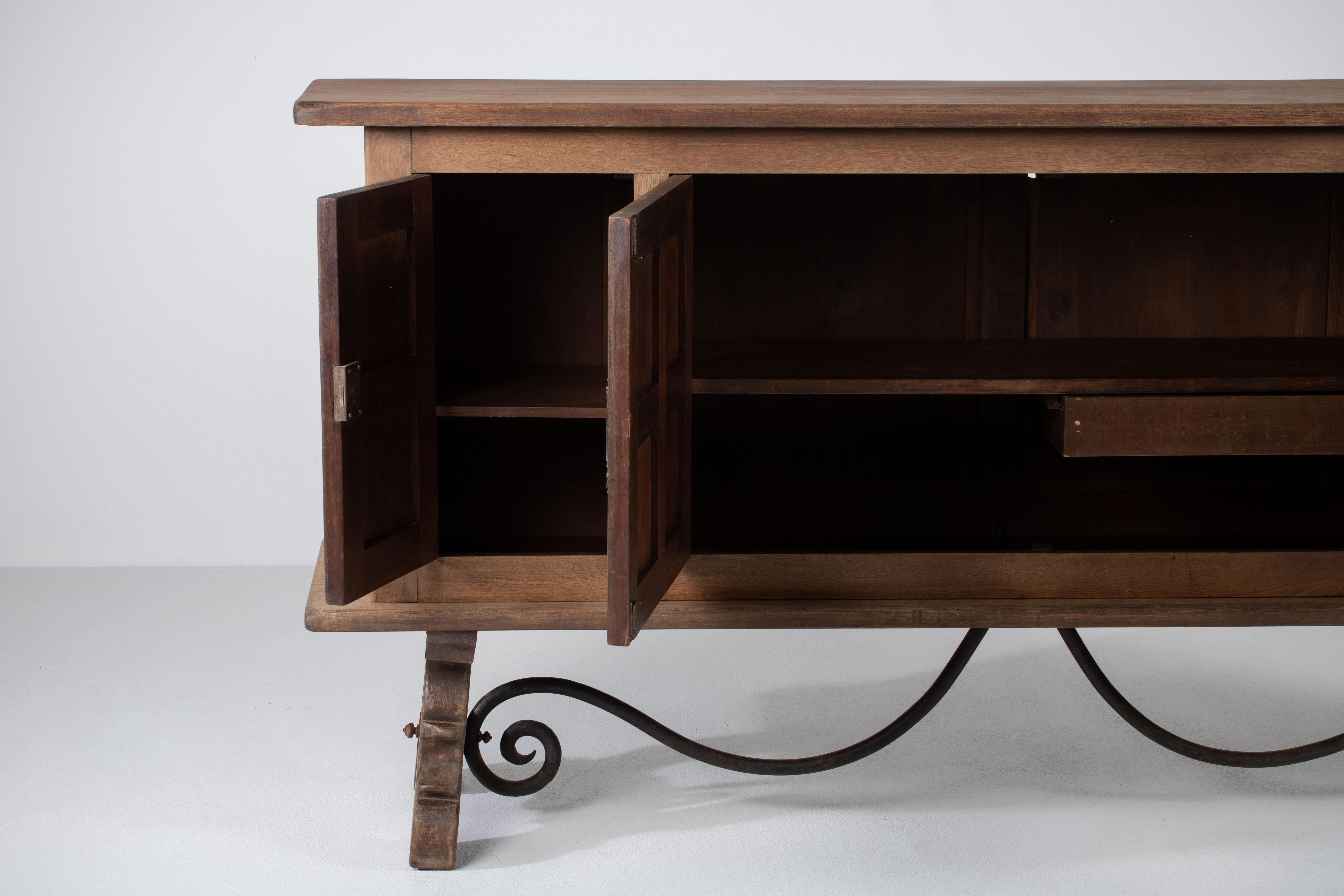 sideboard en español