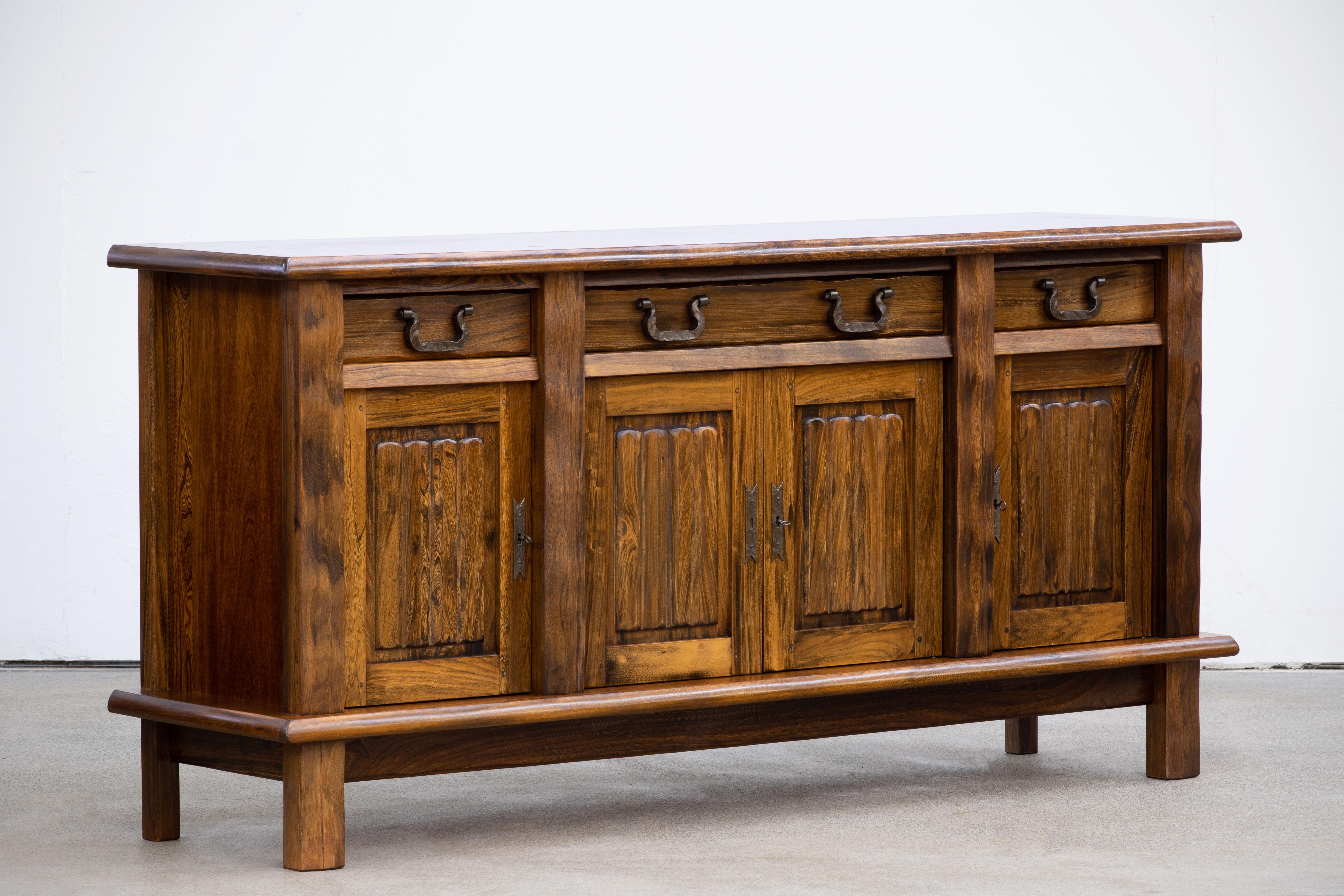 Finnish Brutalist Solid Elm Sideboard by Olavi Hanninen