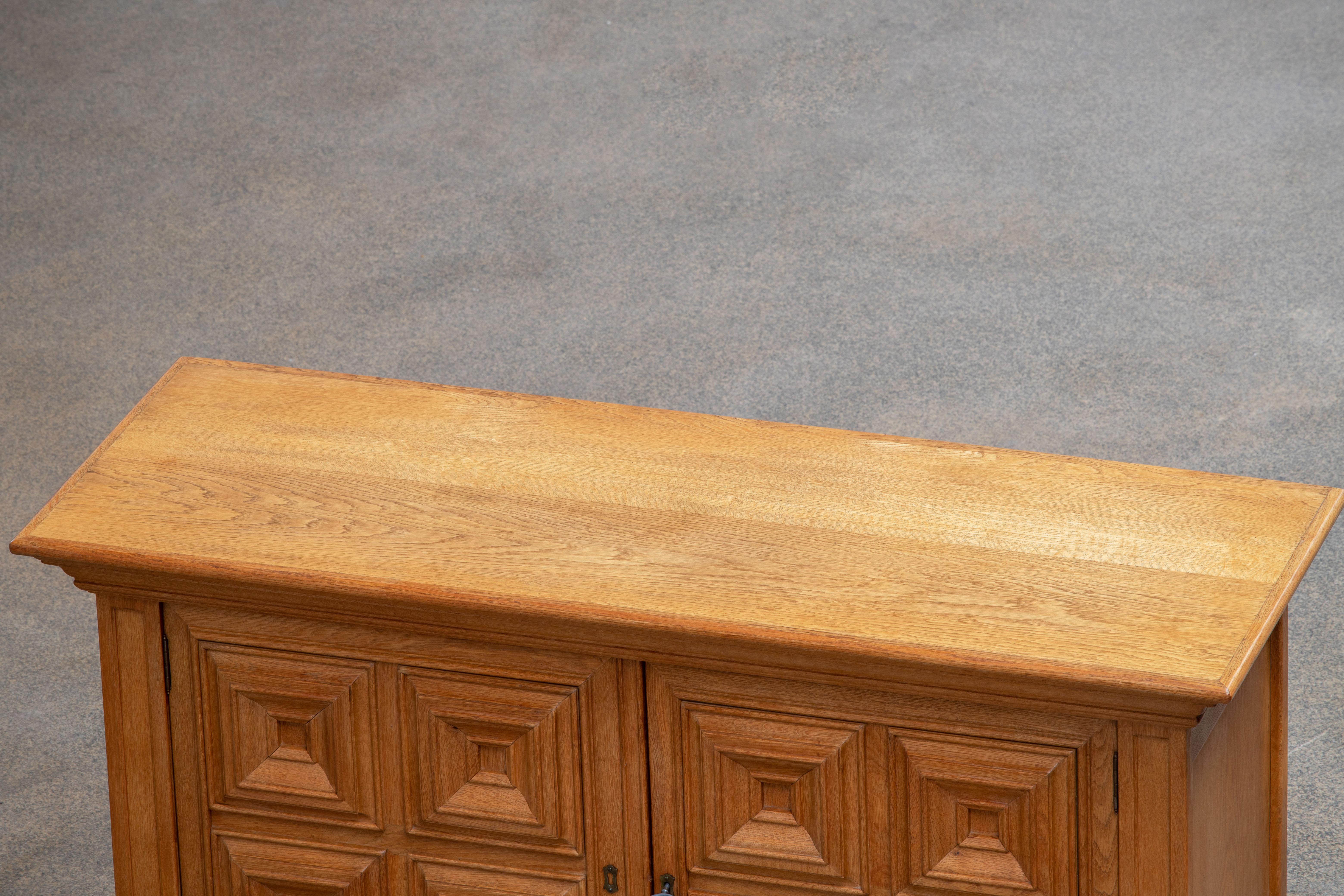 Brutalist Solid Oak Buffet, Spanish Colonial, 1940s 6