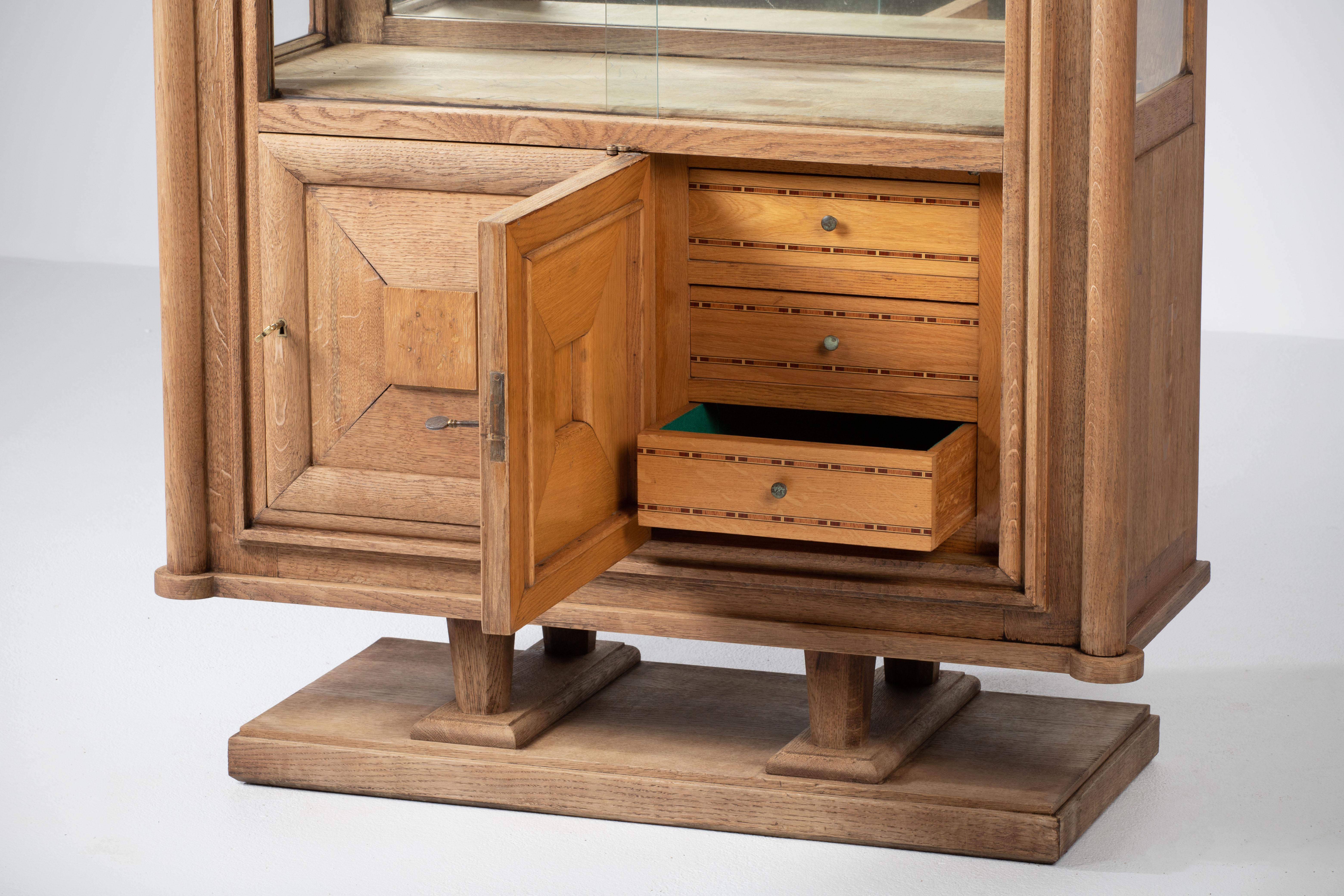 Brutalist Solid Oak Cabinet, France, 1940s For Sale 7